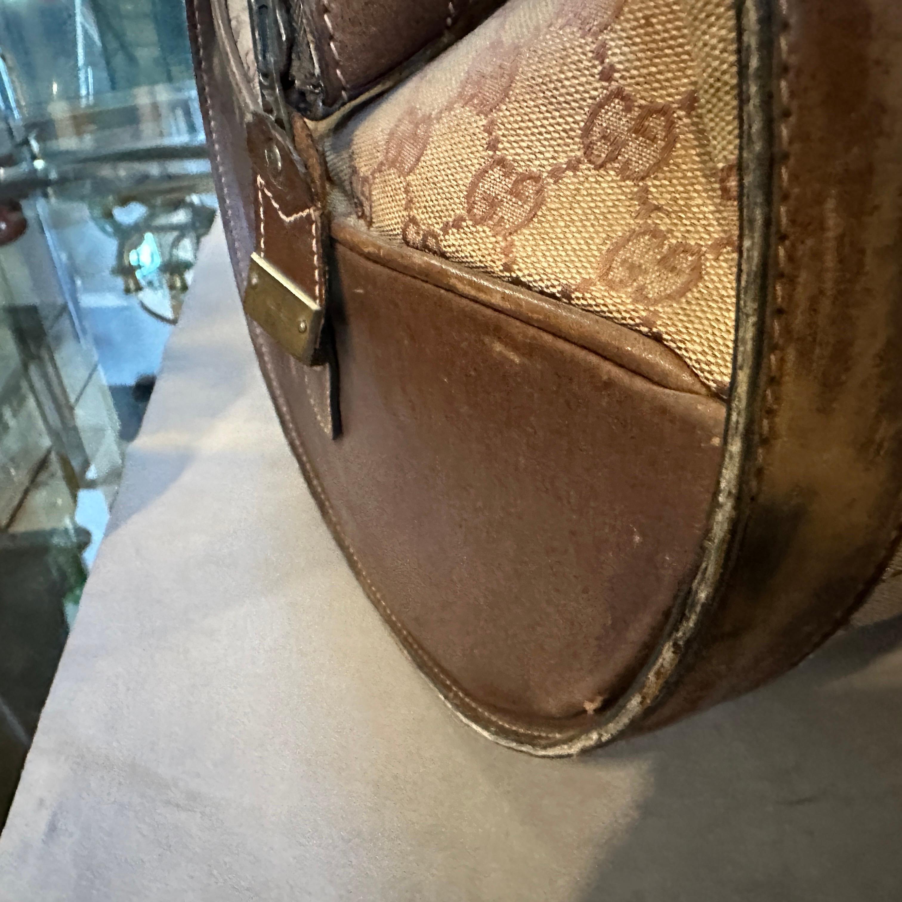 A 1970s Iconic GG Monogram Bowling Bag by Gucci For Sale 3