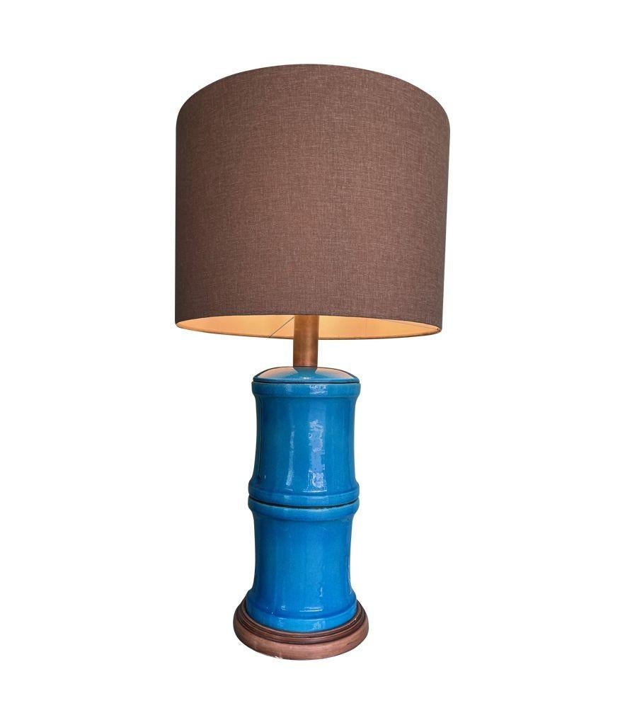 A 1970s large Italian faux bamboo ceramic blue lamp with brass fittings For Sale 3