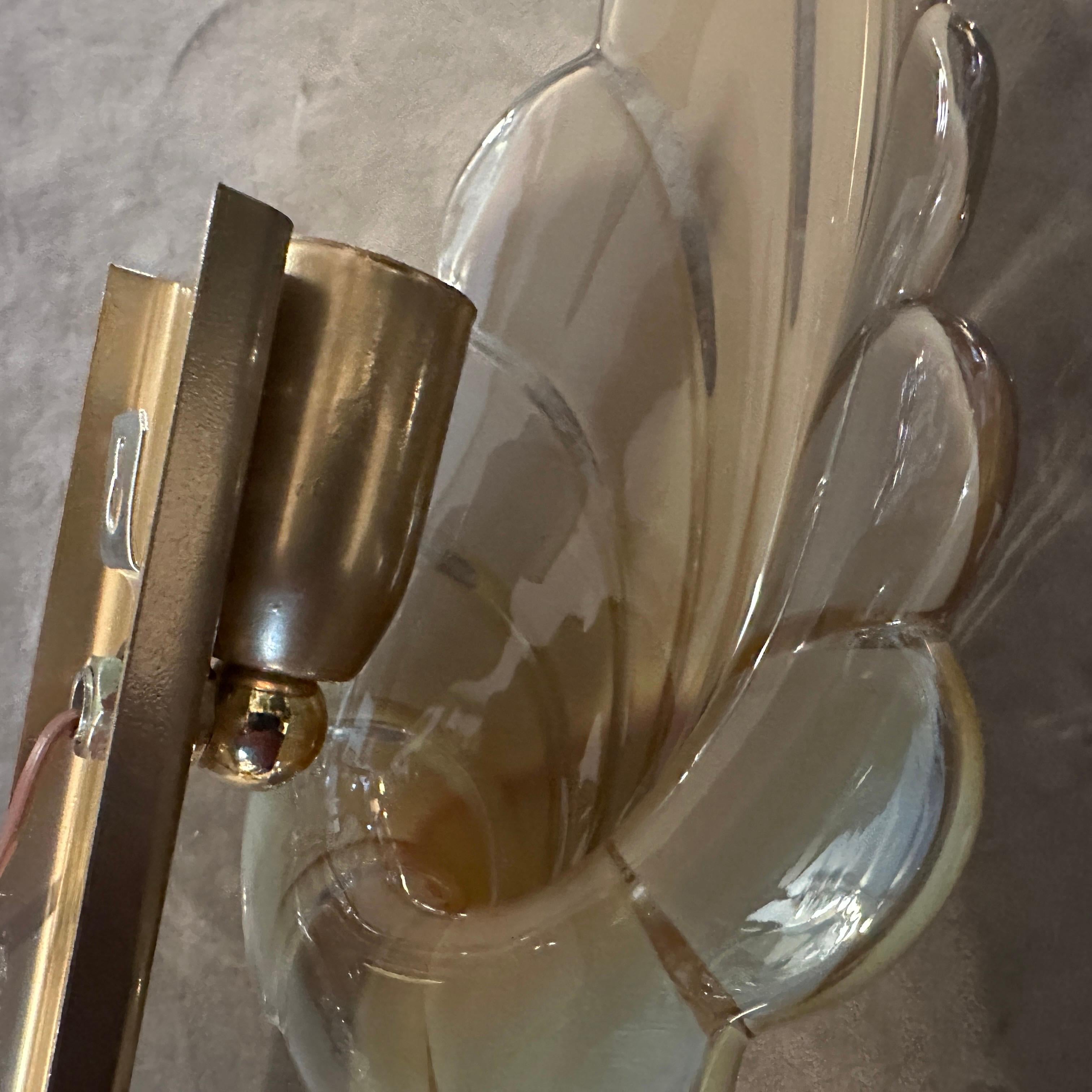 A 1970s Mid-Century Modern Brown Murano Glass Leaf Wall Sconce by Franco Luce For Sale 6