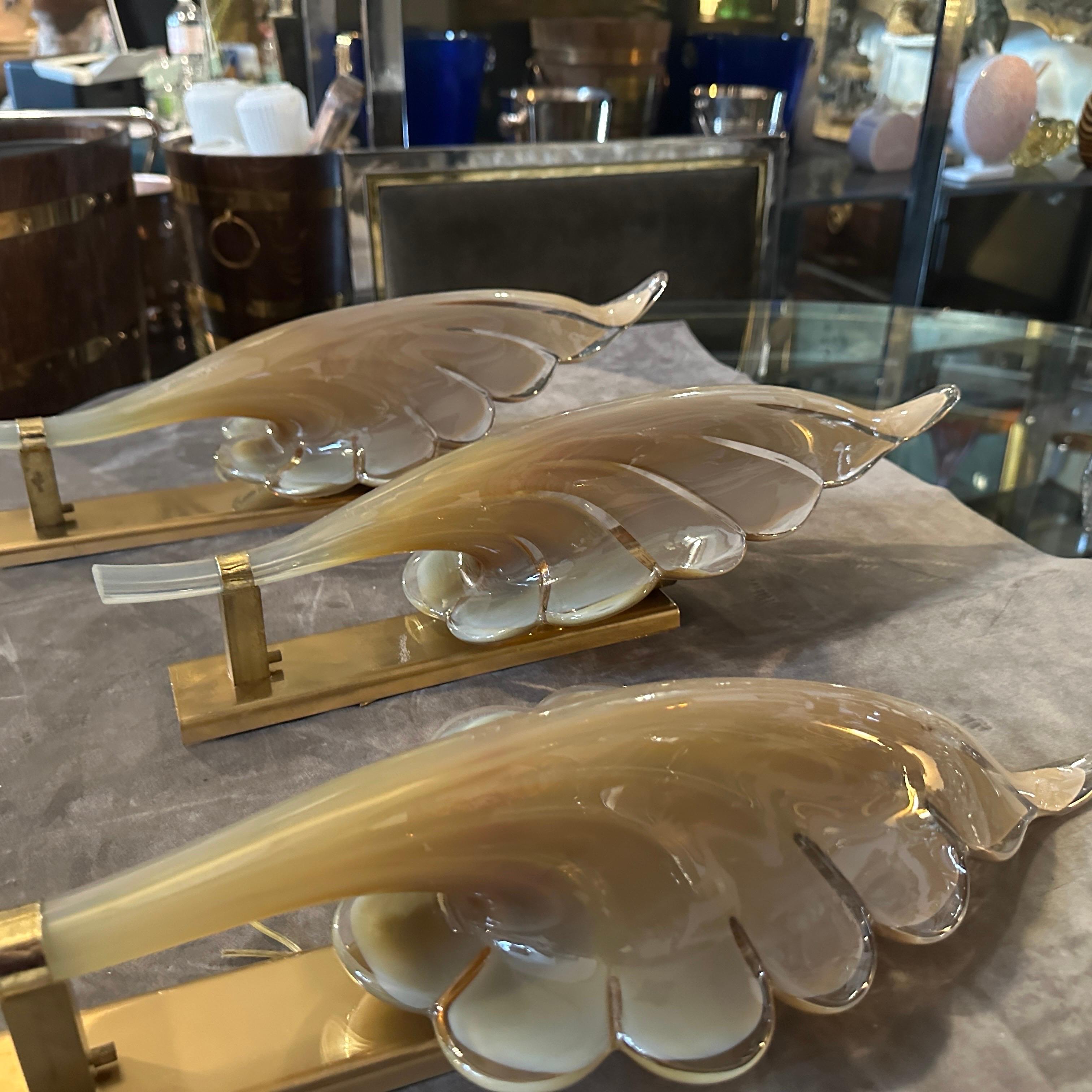 A 1970s Mid-Century Modern Brown Murano Glass Leaf Wall Sconce by Franco Luce For Sale 7