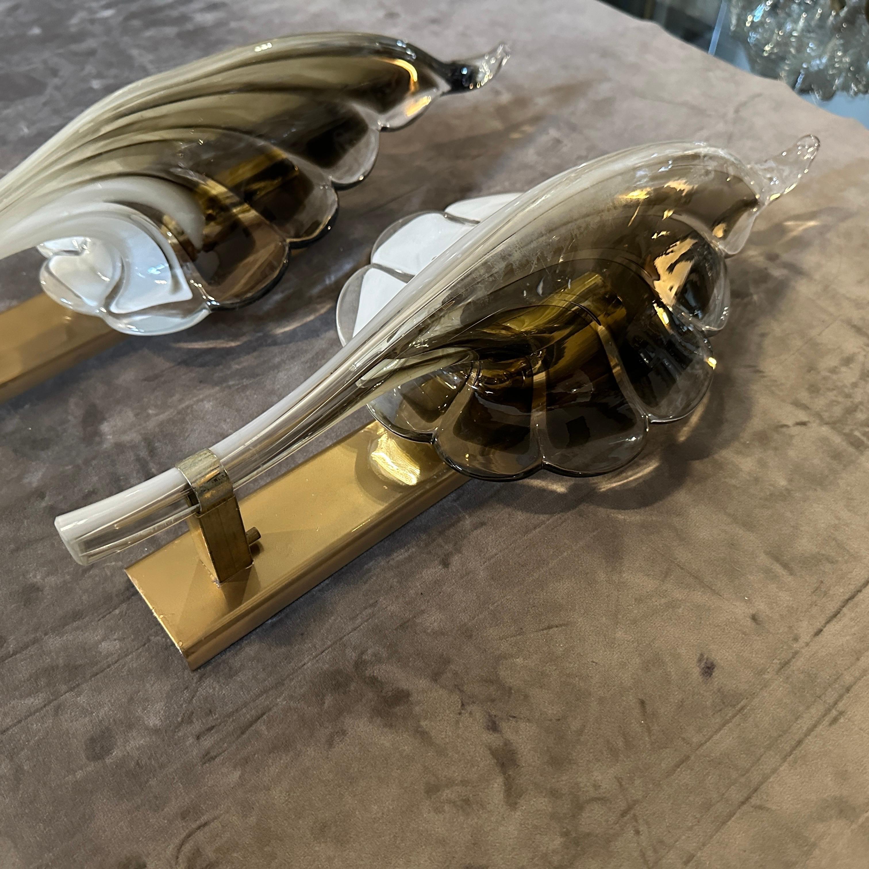 A 1970s Mid-Century Modern Murano Glass Leaf Wall Sconce by Franco Luce For Sale 7