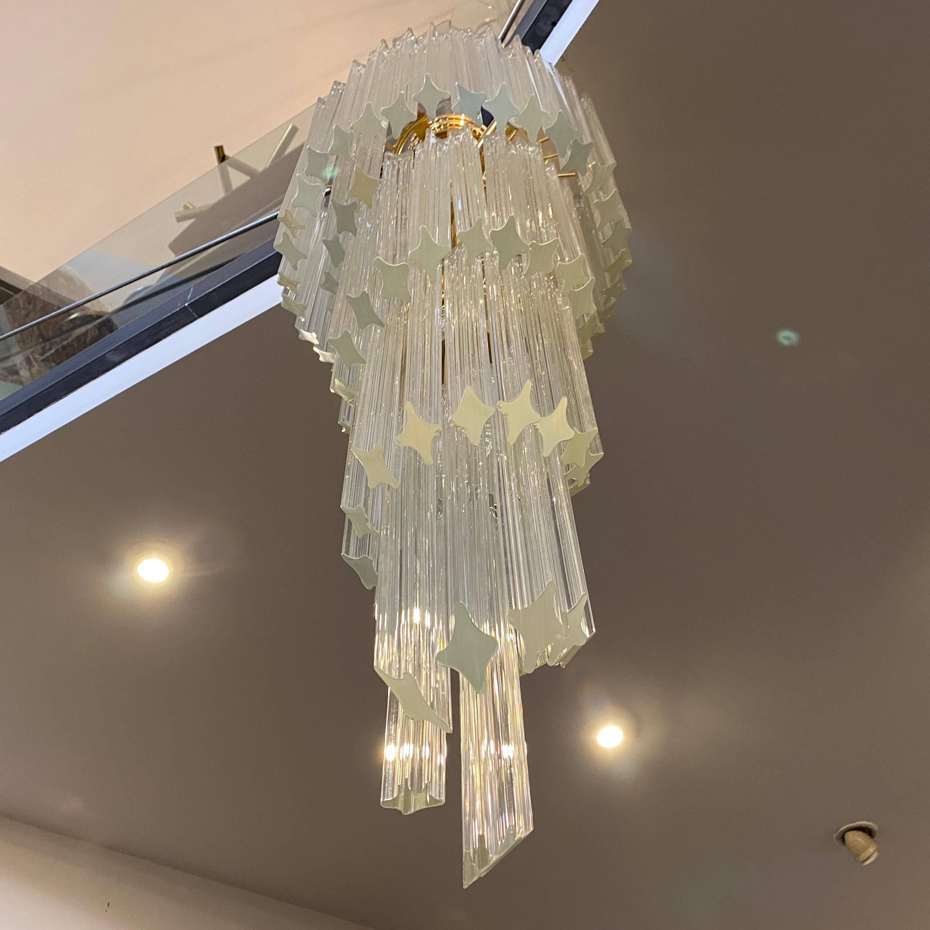 1970s Mid-Century Modern Spiral Murano Glass Chandelier by Venini In Good Condition In Aci Castello, IT