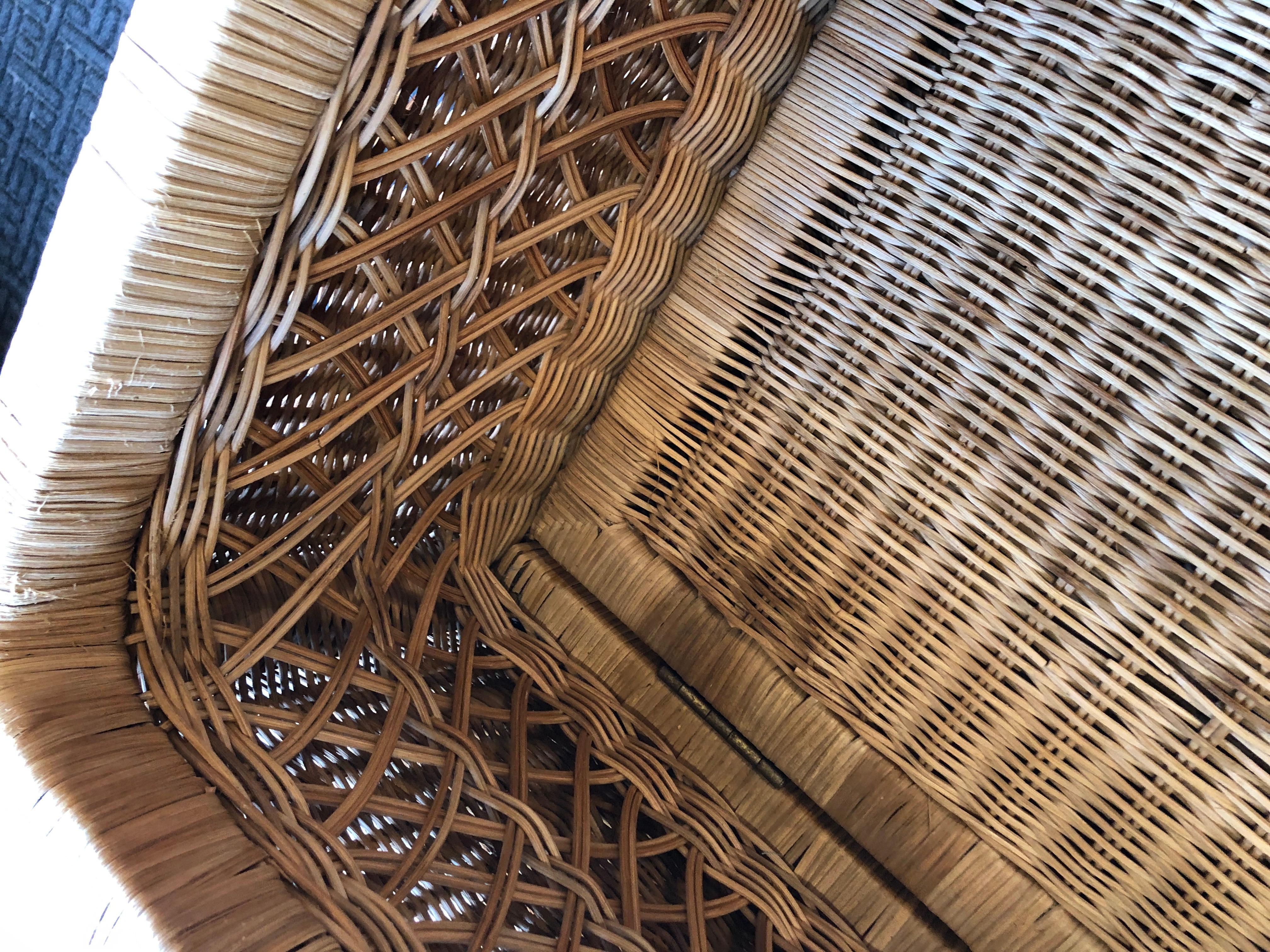 1970s Wicker Sofa/Bench Having Storage under the Seat 2