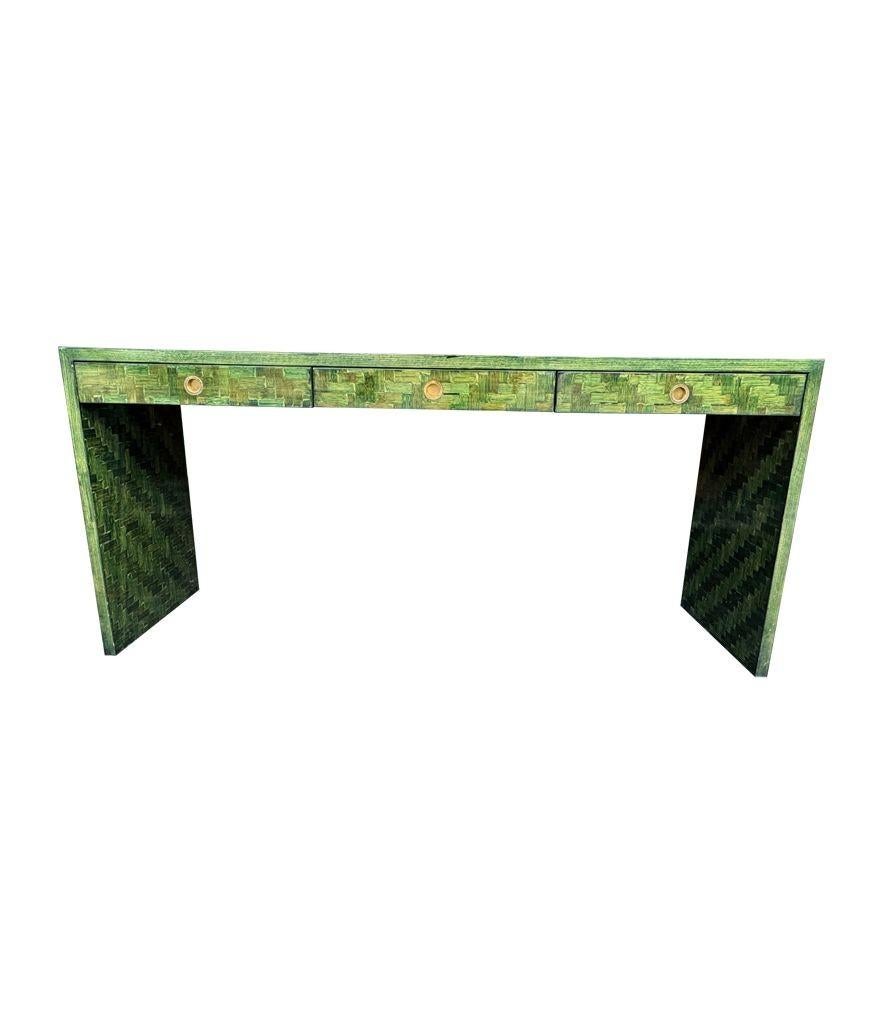 A 1970s woven green rattan three drawer console table by Vivai Del Sud For Sale 10