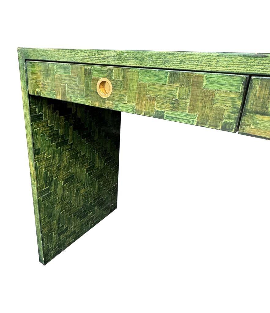 A 1970s woven green rattan three drawer console table by Vivai Del Sud For Sale 12