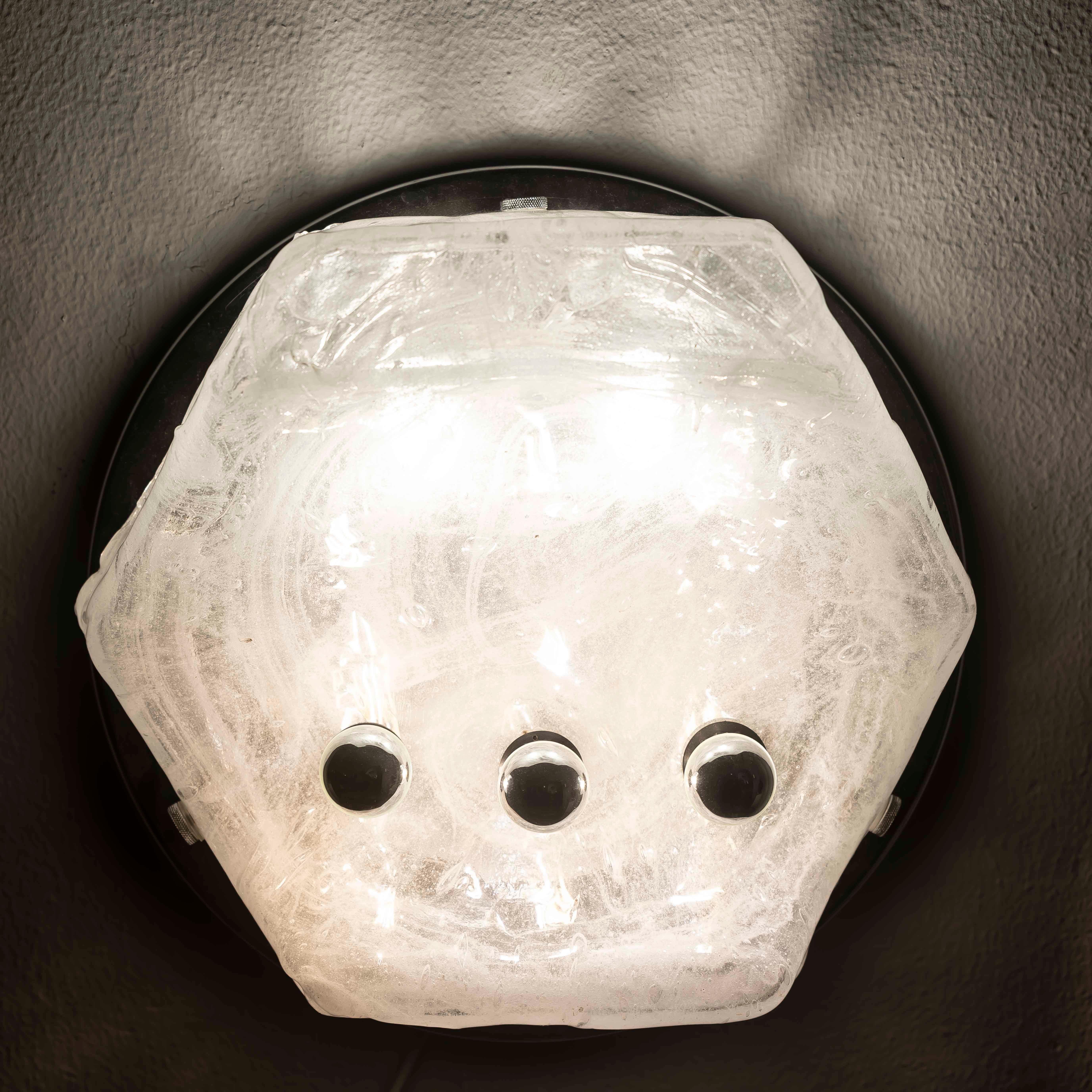 Mid-Century Modern A 1970 XL Opalescent  ICEBERG Lampe murale/plancher en verre de Murano en vente