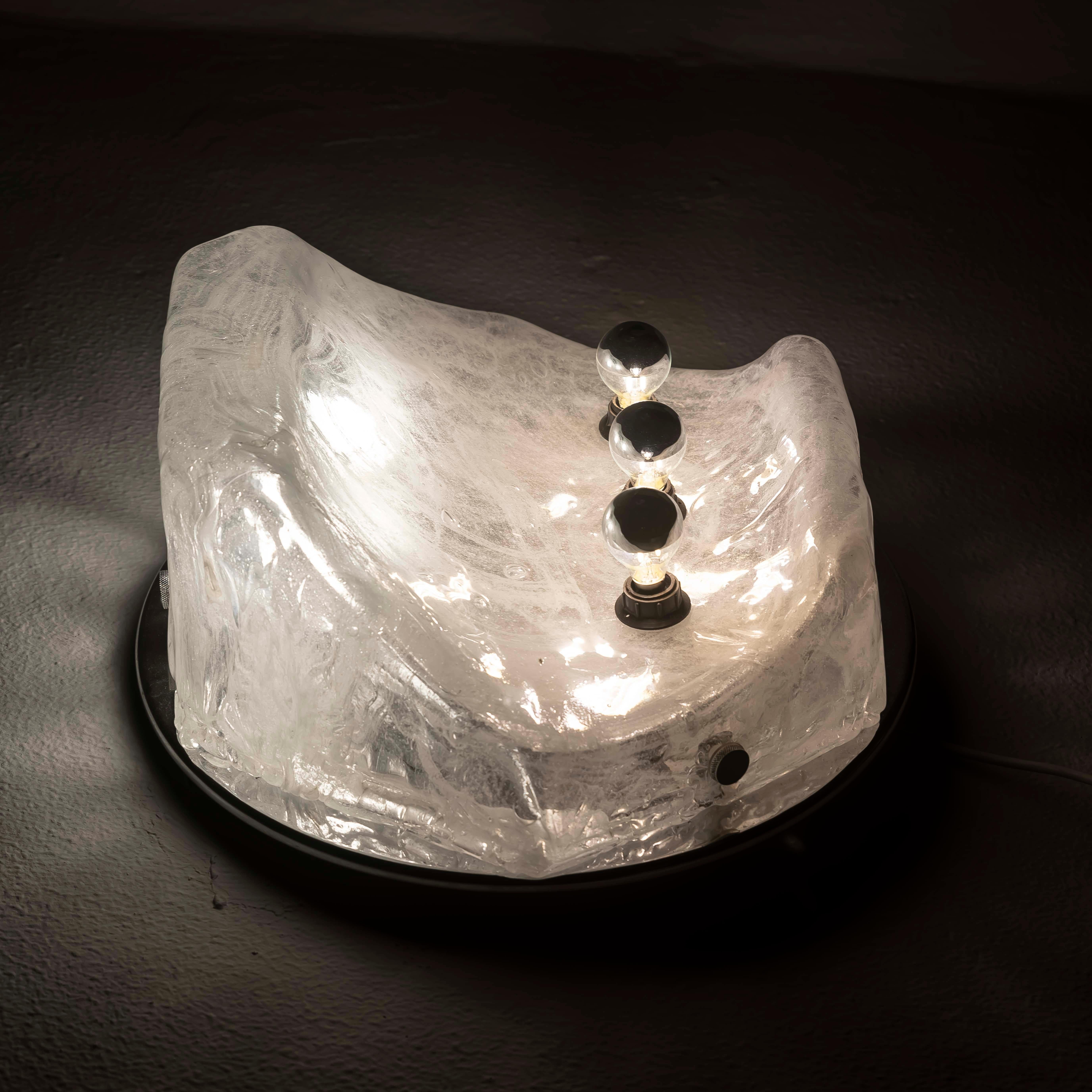 Métal A 1970 XL Opalescent  ICEBERG Lampe murale/plancher en verre de Murano en vente