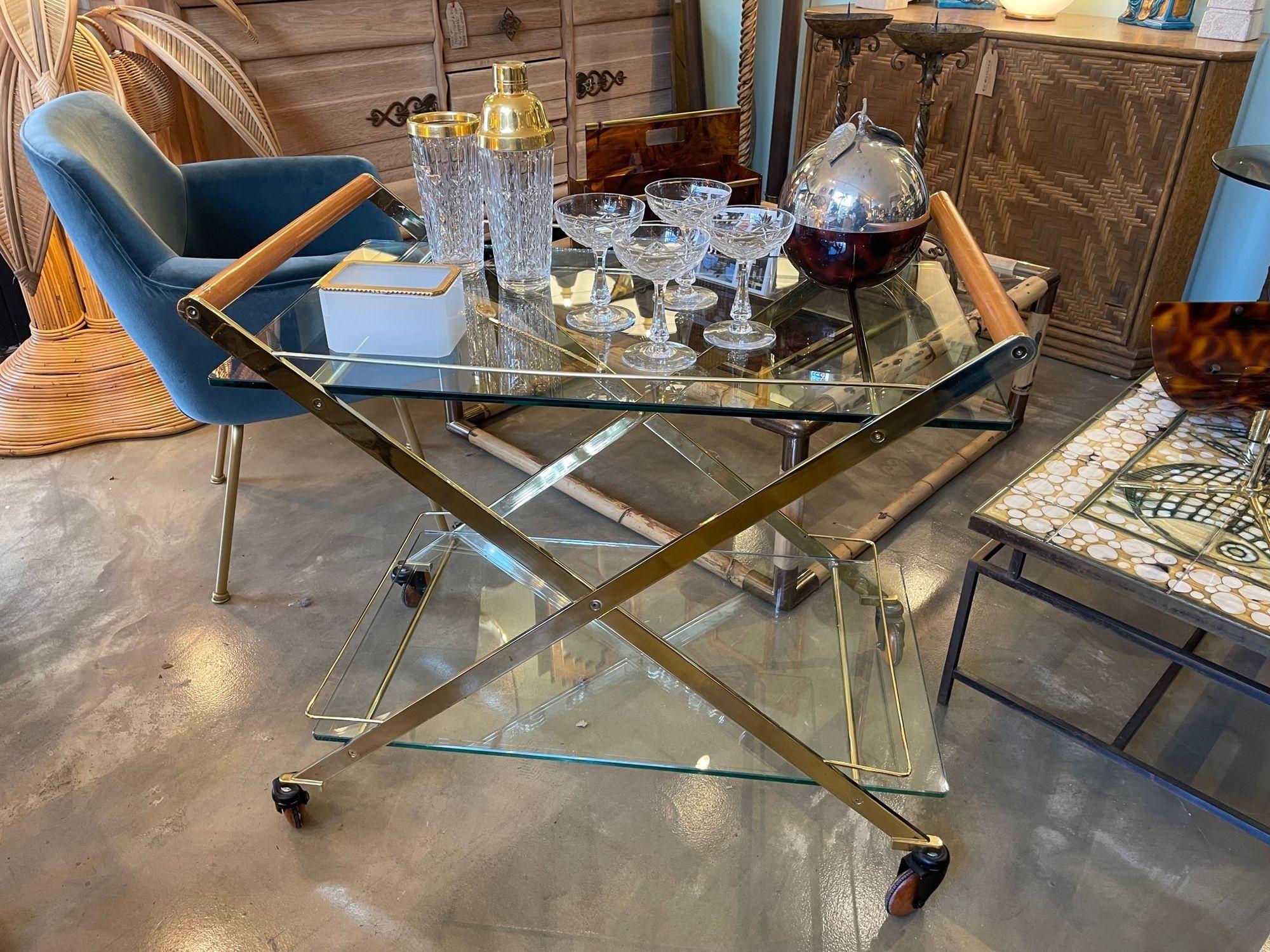 Ein Gallotti & Radice Mister Barwagen aus Messing und Kirsche aus den 1980er Jahren. im Angebot 6