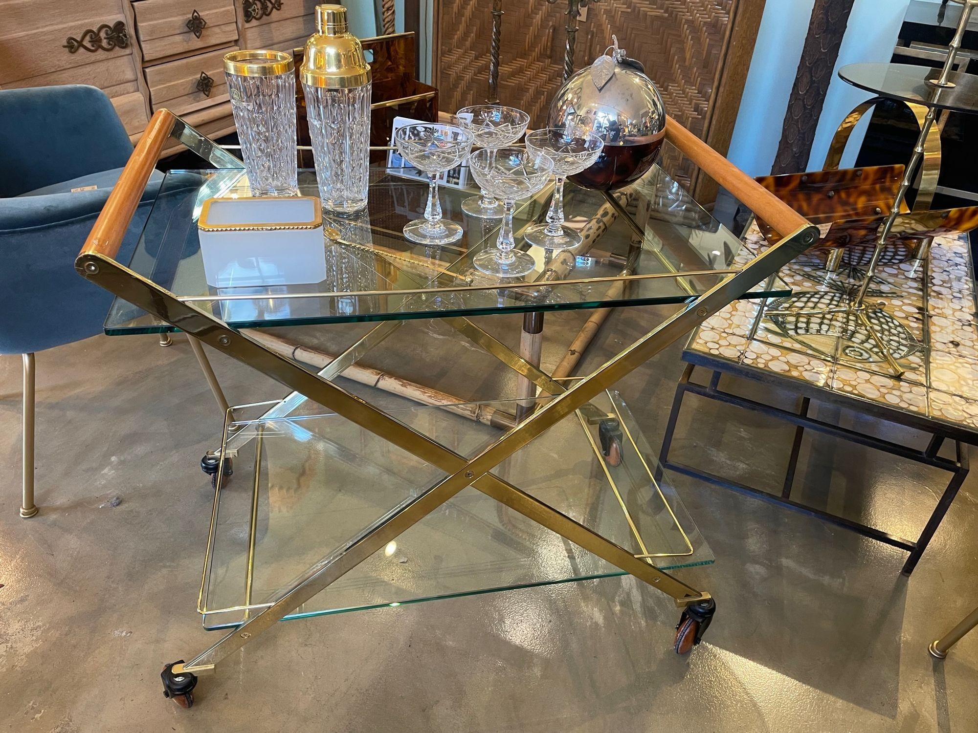 Ein Gallotti & Radice Mister Barwagen aus Messing und Kirsche aus den 1980er Jahren. im Angebot 8