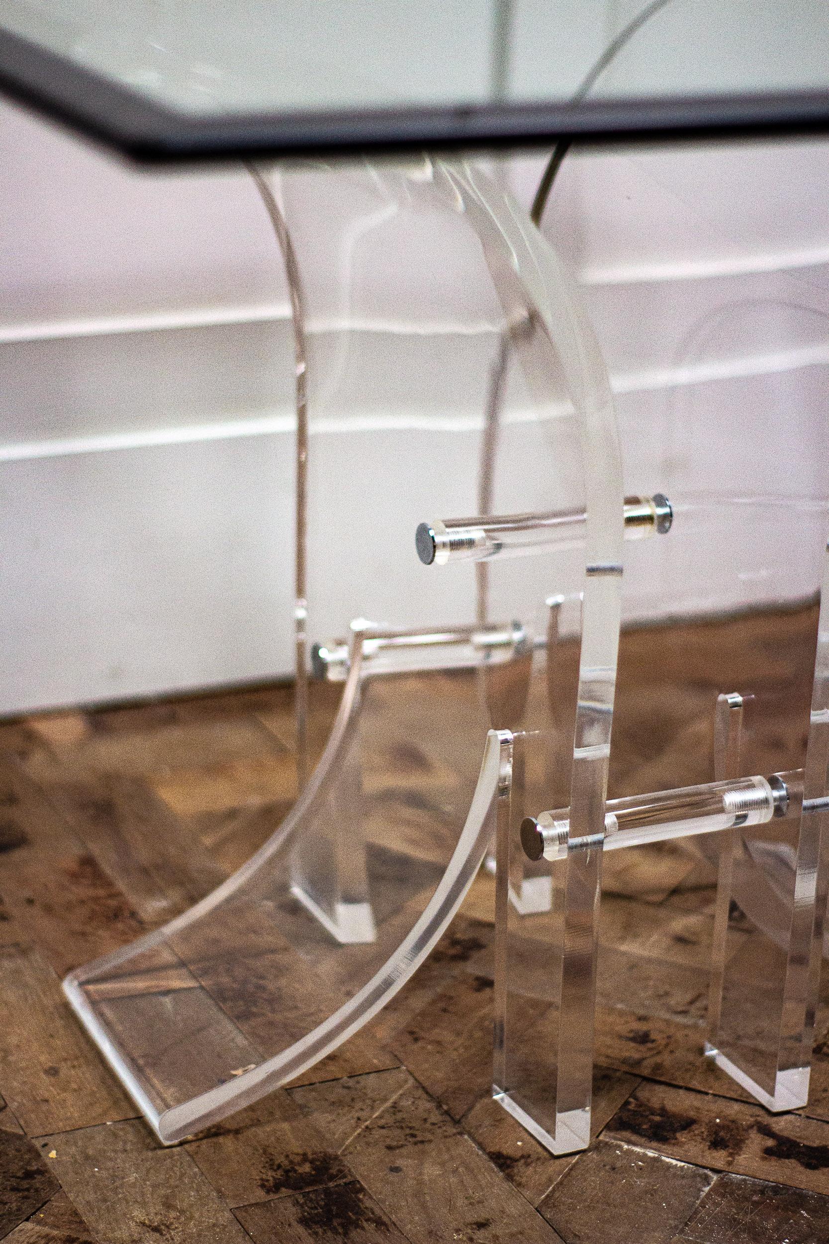 1980s Hollywood Regency Clear Lucite and Glass Side Table 1