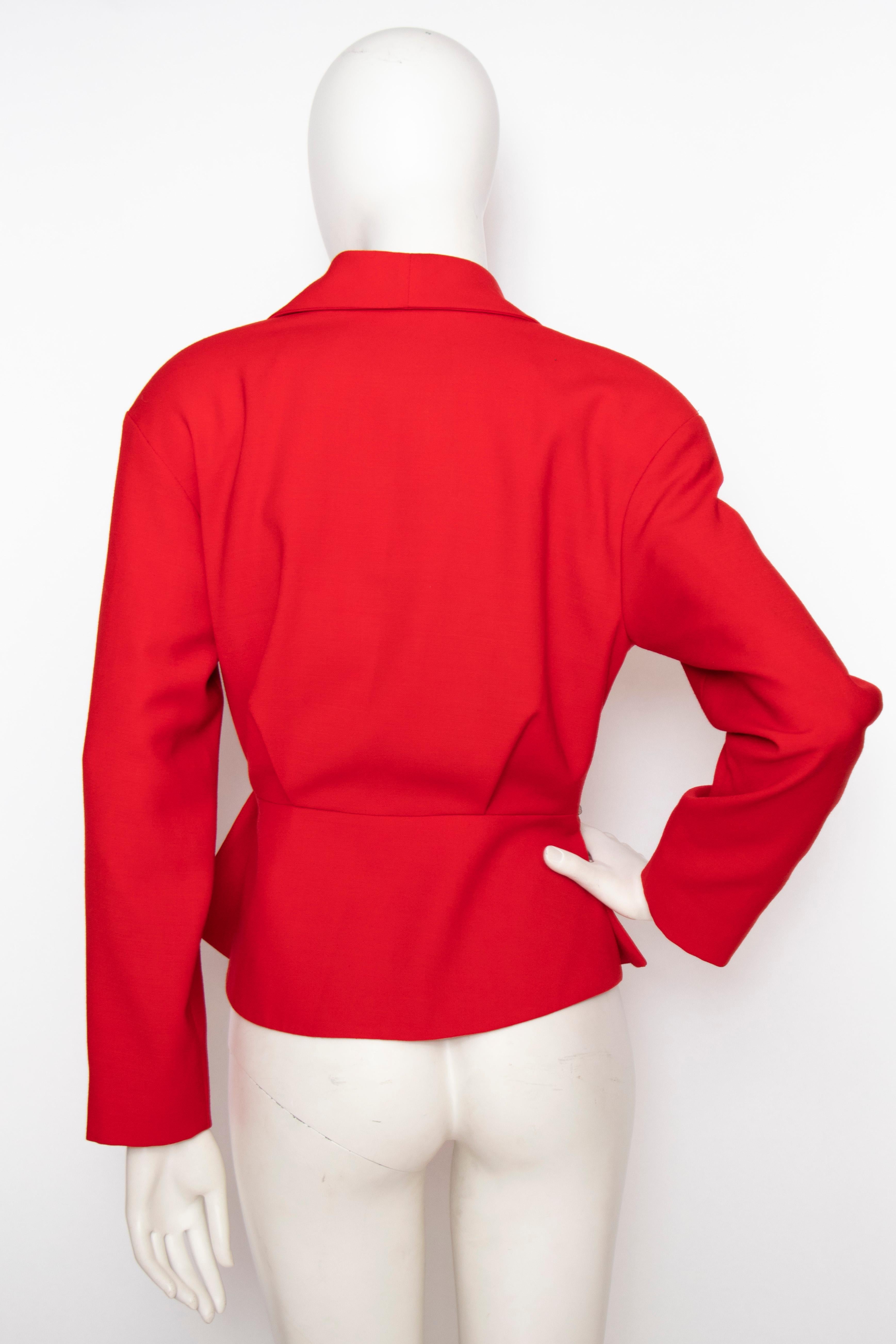 A 1980s Vintage Thierry Mugler Red Wool Blazer  In Excellent Condition For Sale In Copenhagen, DK