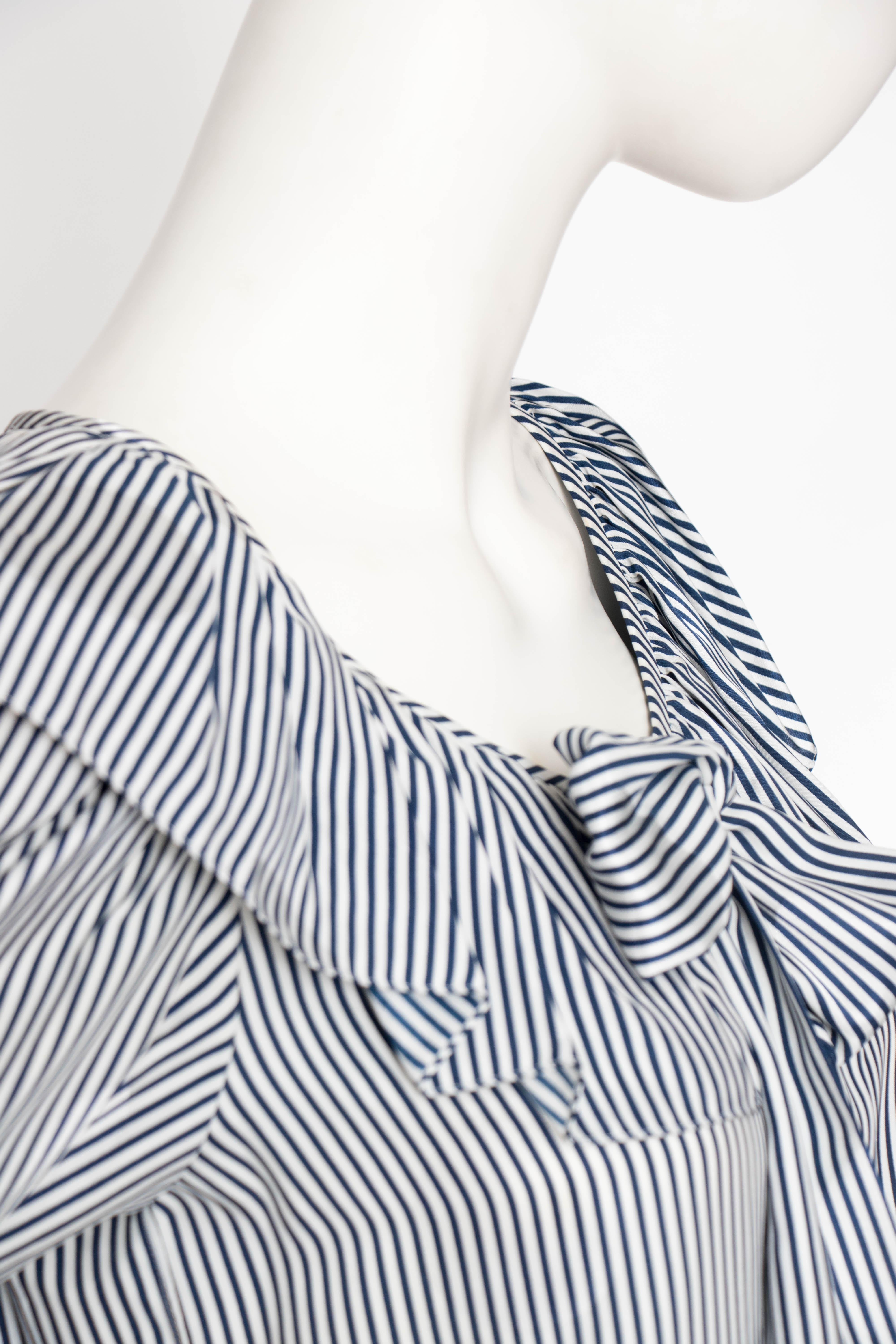 A 1980s Yves Saint Laurent Blue And White Stripe Silk Ruffle Blouse In Good Condition In Copenhagen, DK