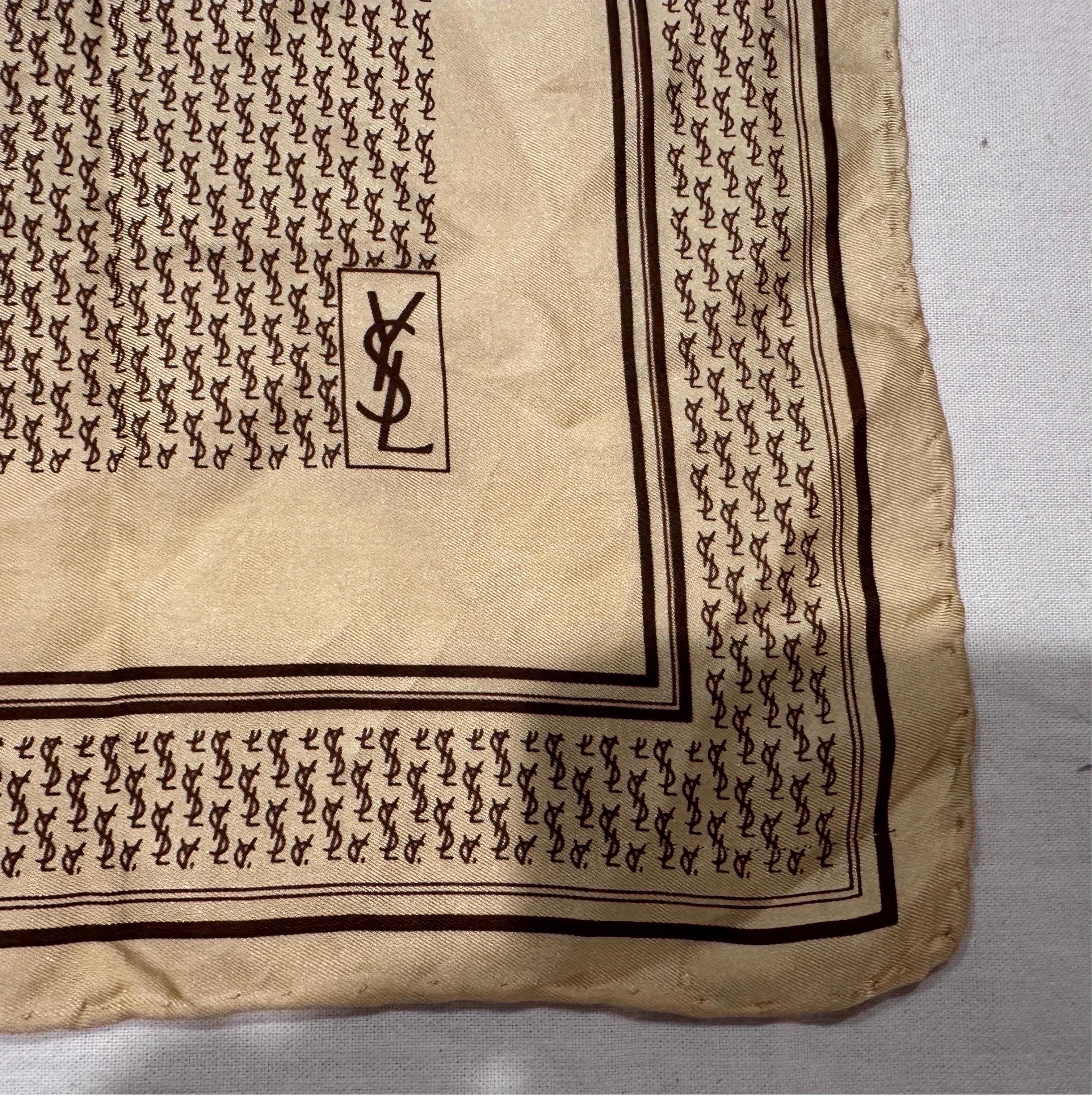 Sciarpa di seta piccola con logo marrone e beige di Yves Saint Laurent degli anni '80 in vendita 2