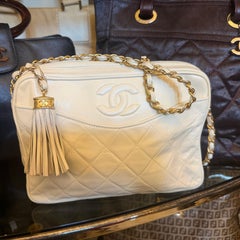 A 1988 Iconic Chanel Matelasse Cream Lamb Skin Shoulder Bag