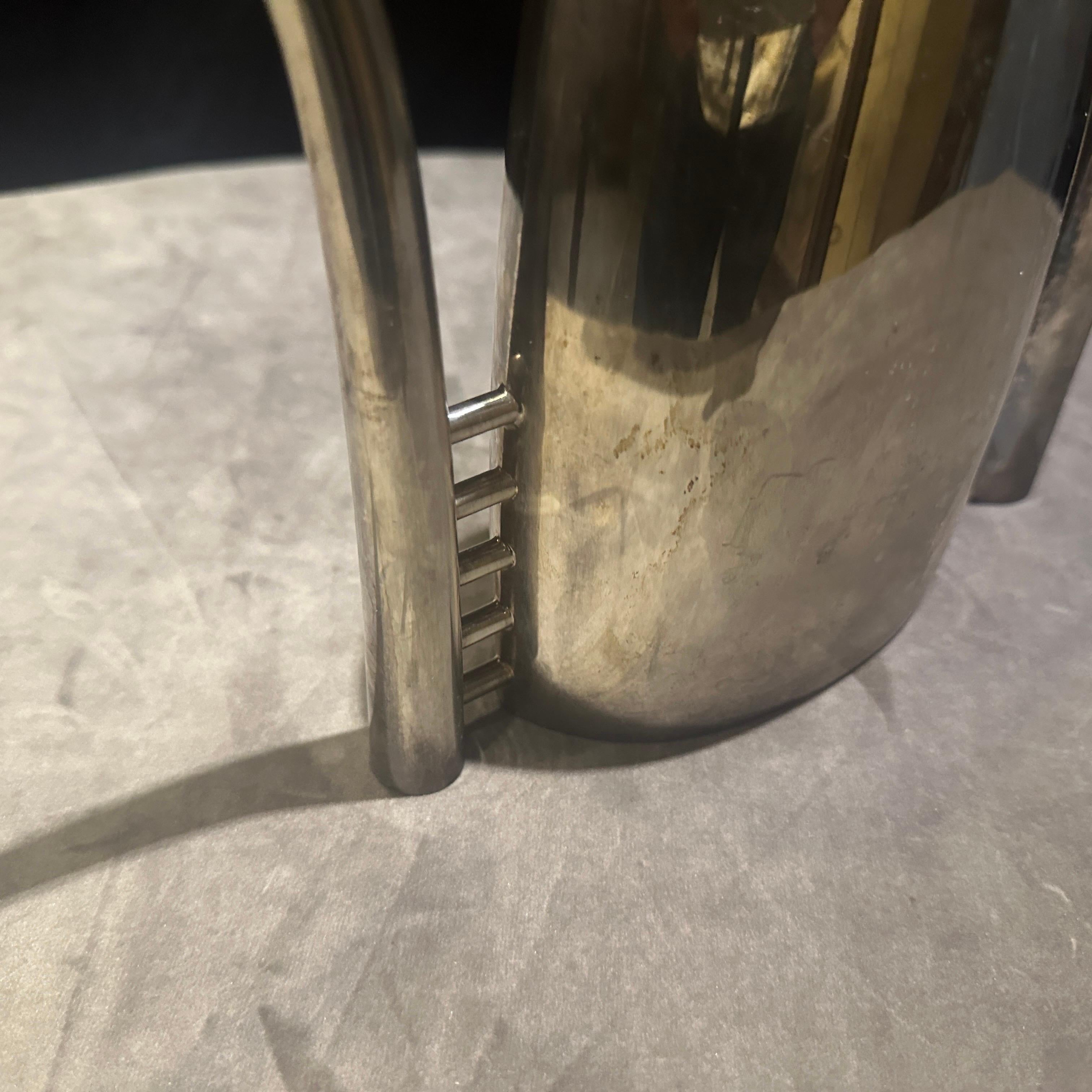 A 1989 Minimalist Silver Plated Fenice Coffee Pot Designed by Lino Sabattini For Sale 4