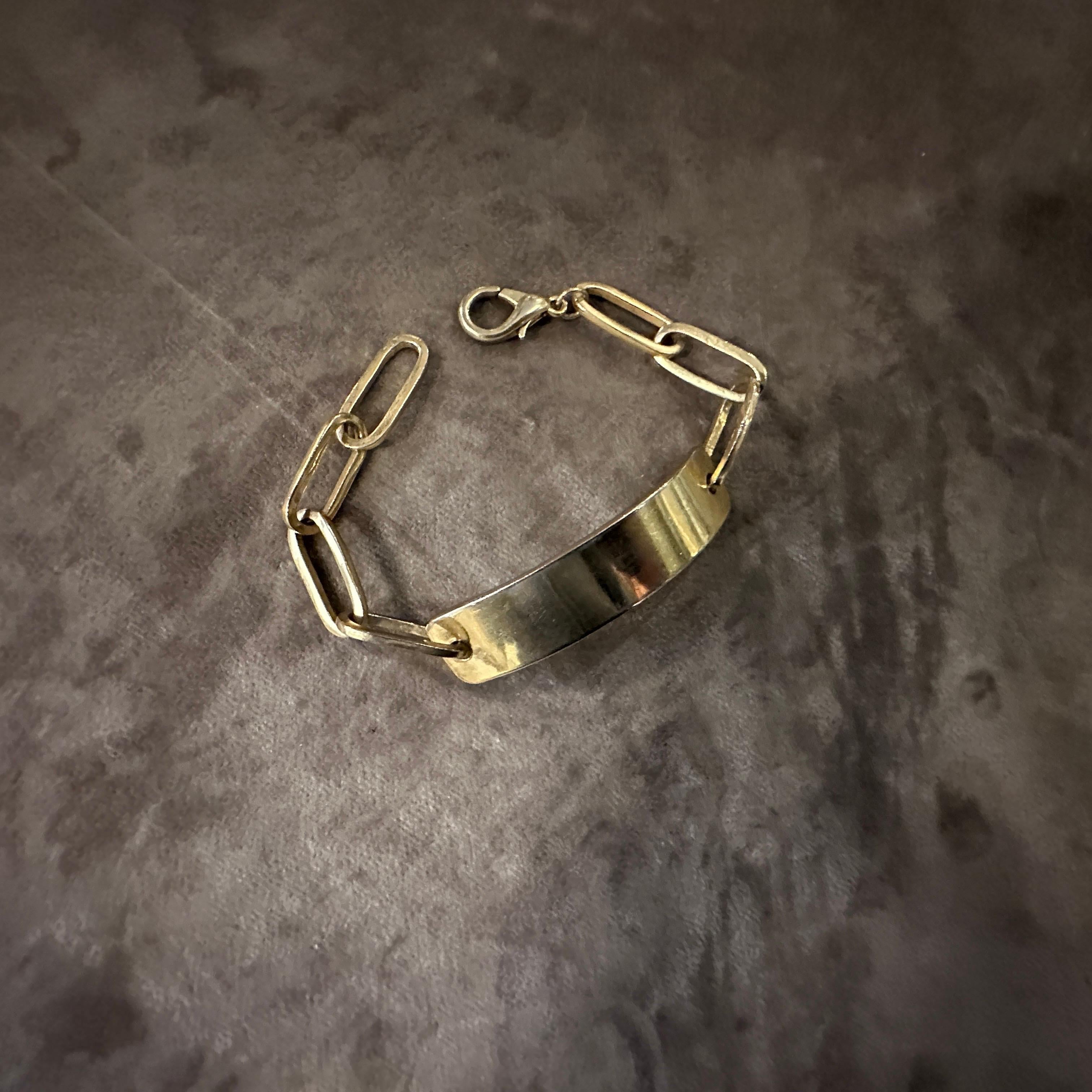 A 1990s Iconic Gilded Metal Bracelet by Emilio Pucci For Sale 5