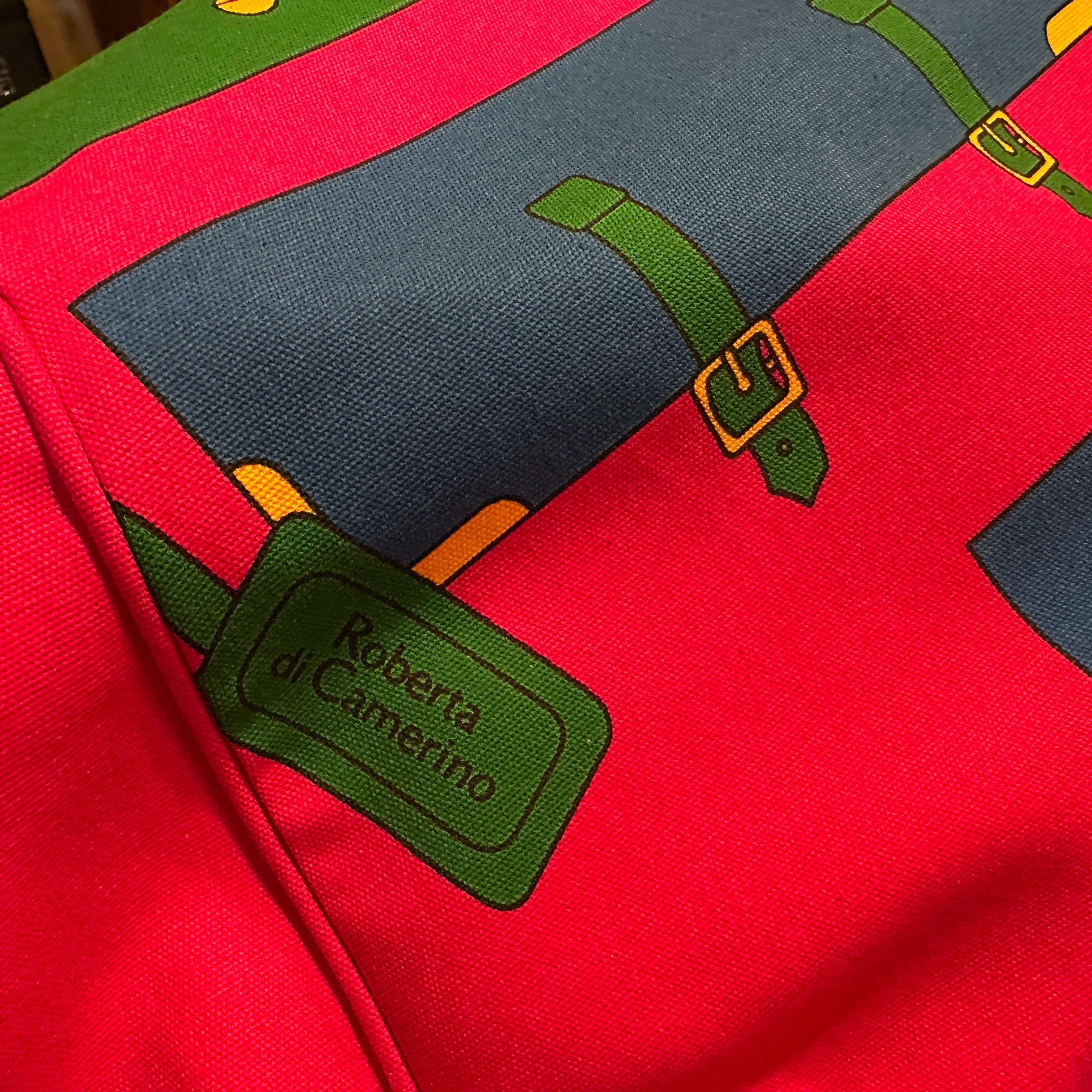 A 1990s Vibrant Pink and Green Fabric Top Handle Bag By Roberta di Camerino For Sale 8