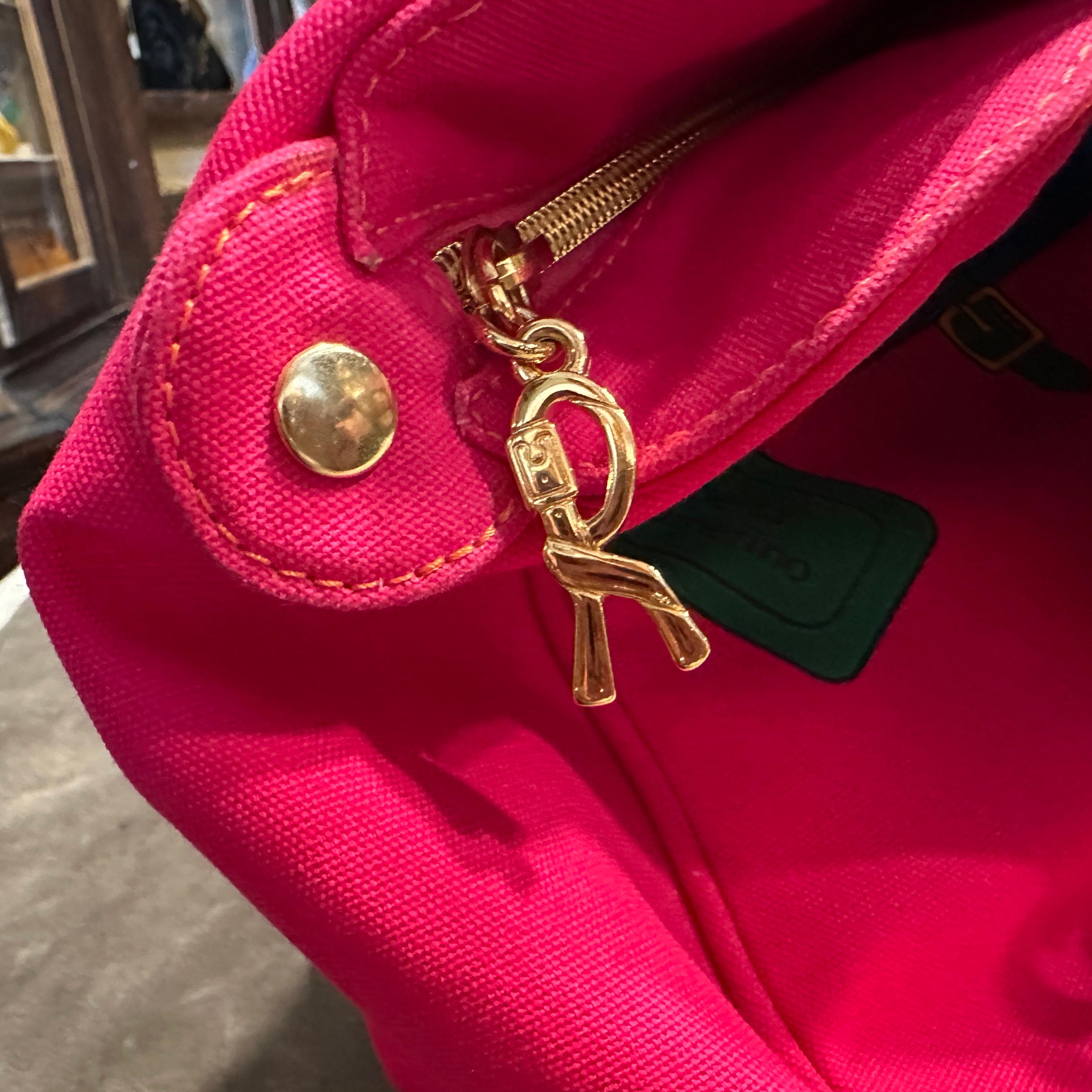 A 1990s Vibrant Pink and Green Fabric Top Handle Bag By Roberta di Camerino For Sale 11