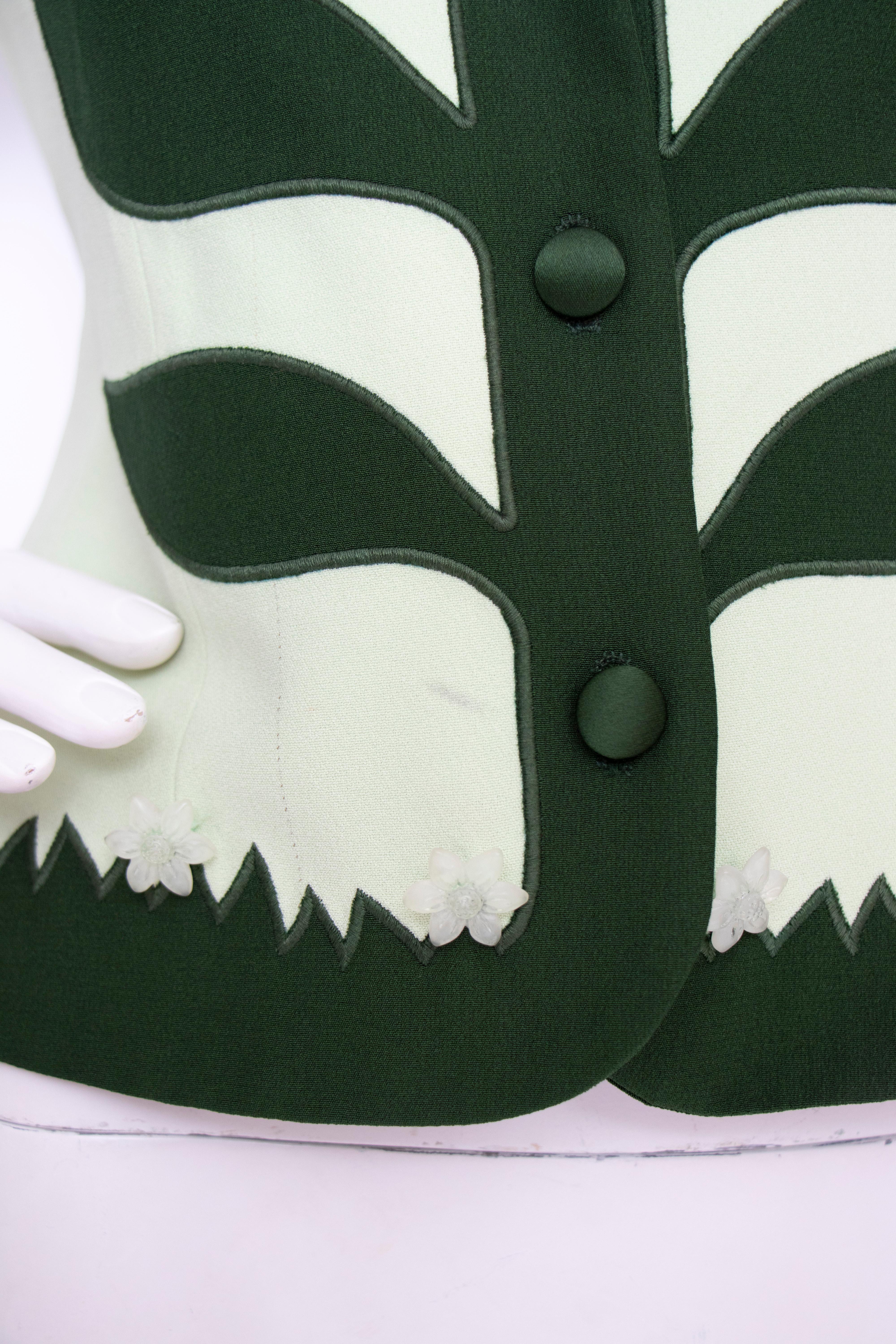 A 1990s Vintage Moschino Cheap and Chic Plant Appliqué Crêpe Blouse For Sale 2