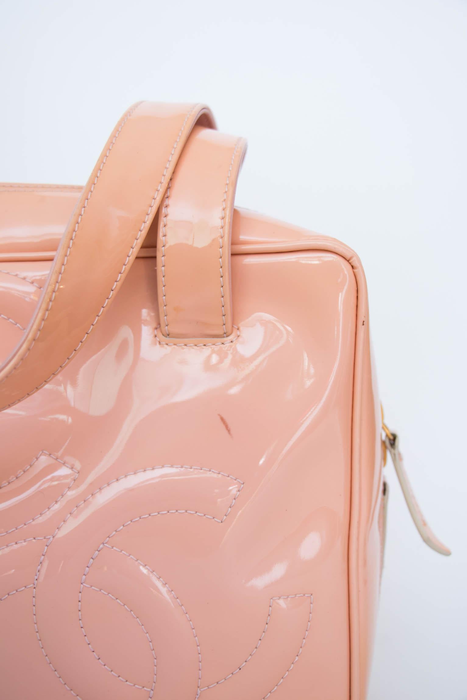 Women's or Men's A 1990s Vintage Pink Chanel Paten Leather Handbag For Sale