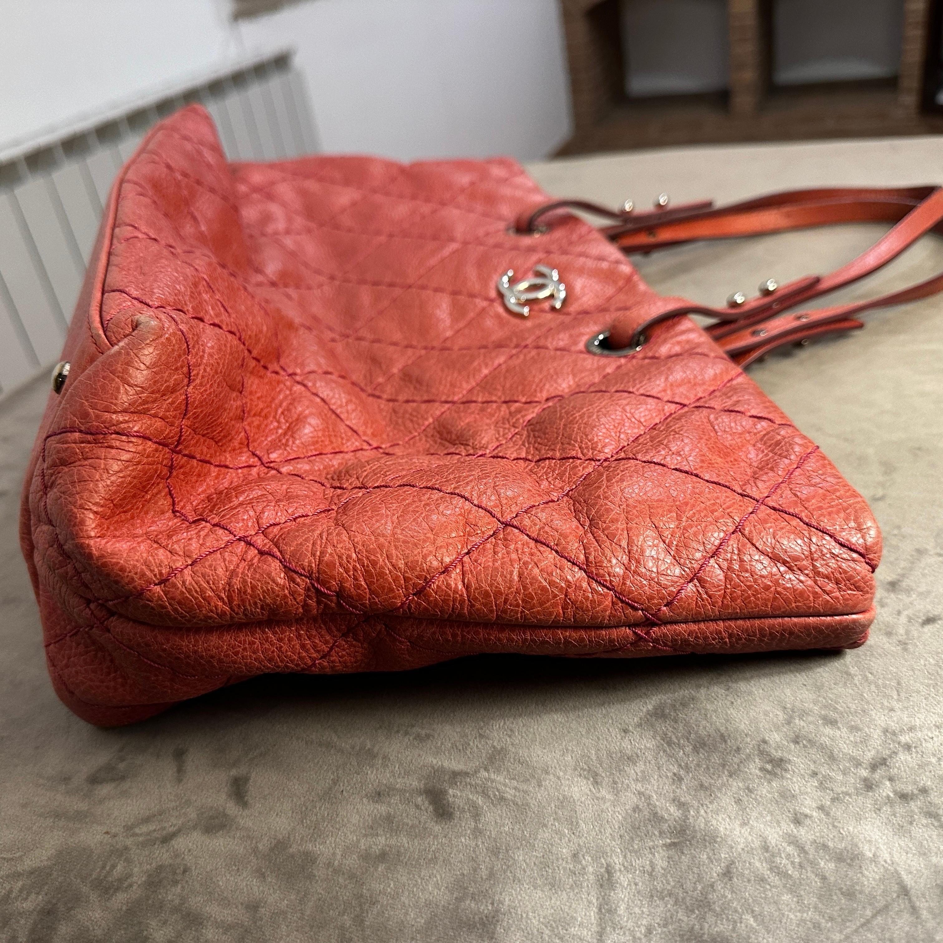 Women's A 1990s Vintage Pink Leather Tote Bag By Chanel For Sale