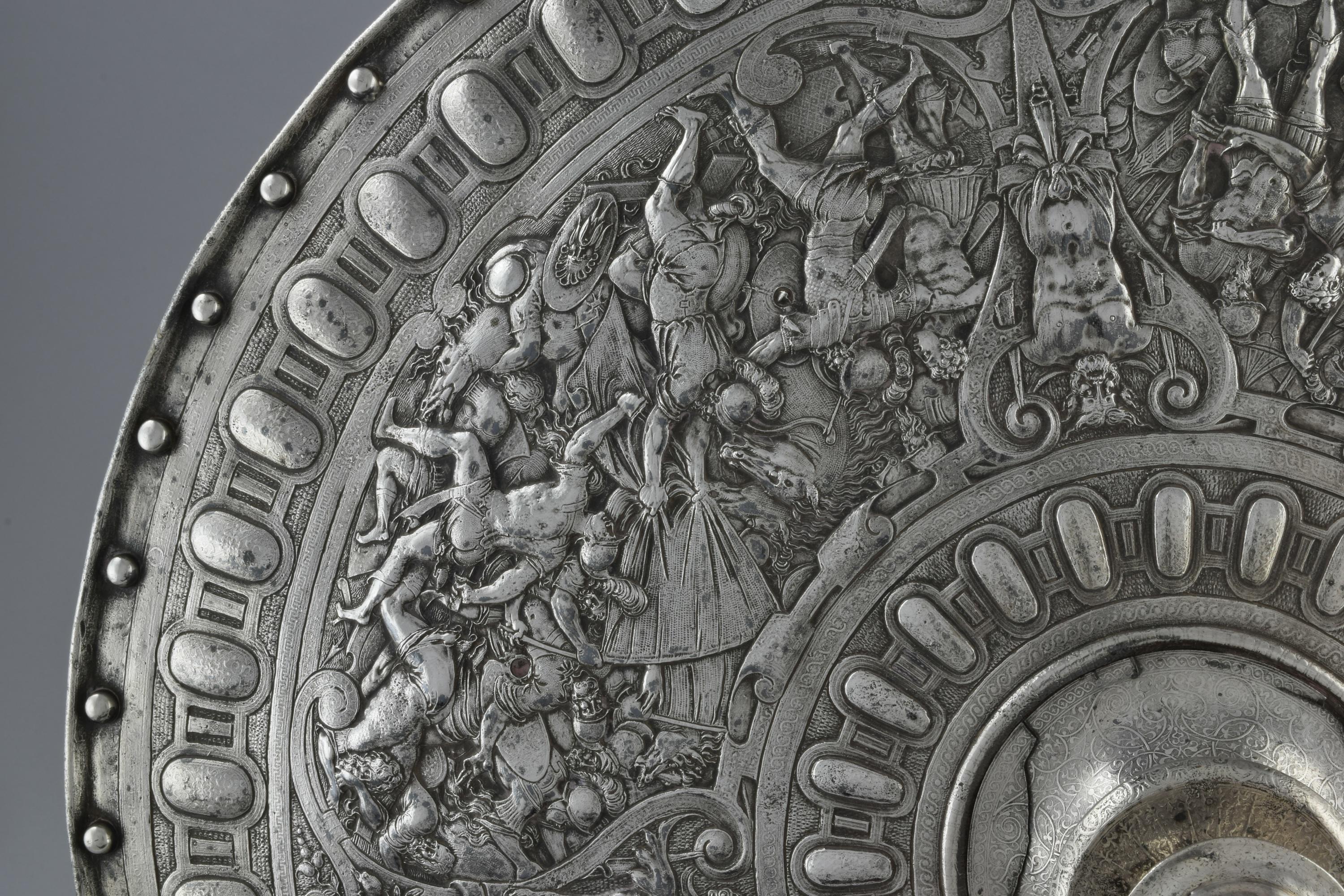 A 19th C electrotype of a 16th C Italian Shield by Elkington & Co.  For Sale 2