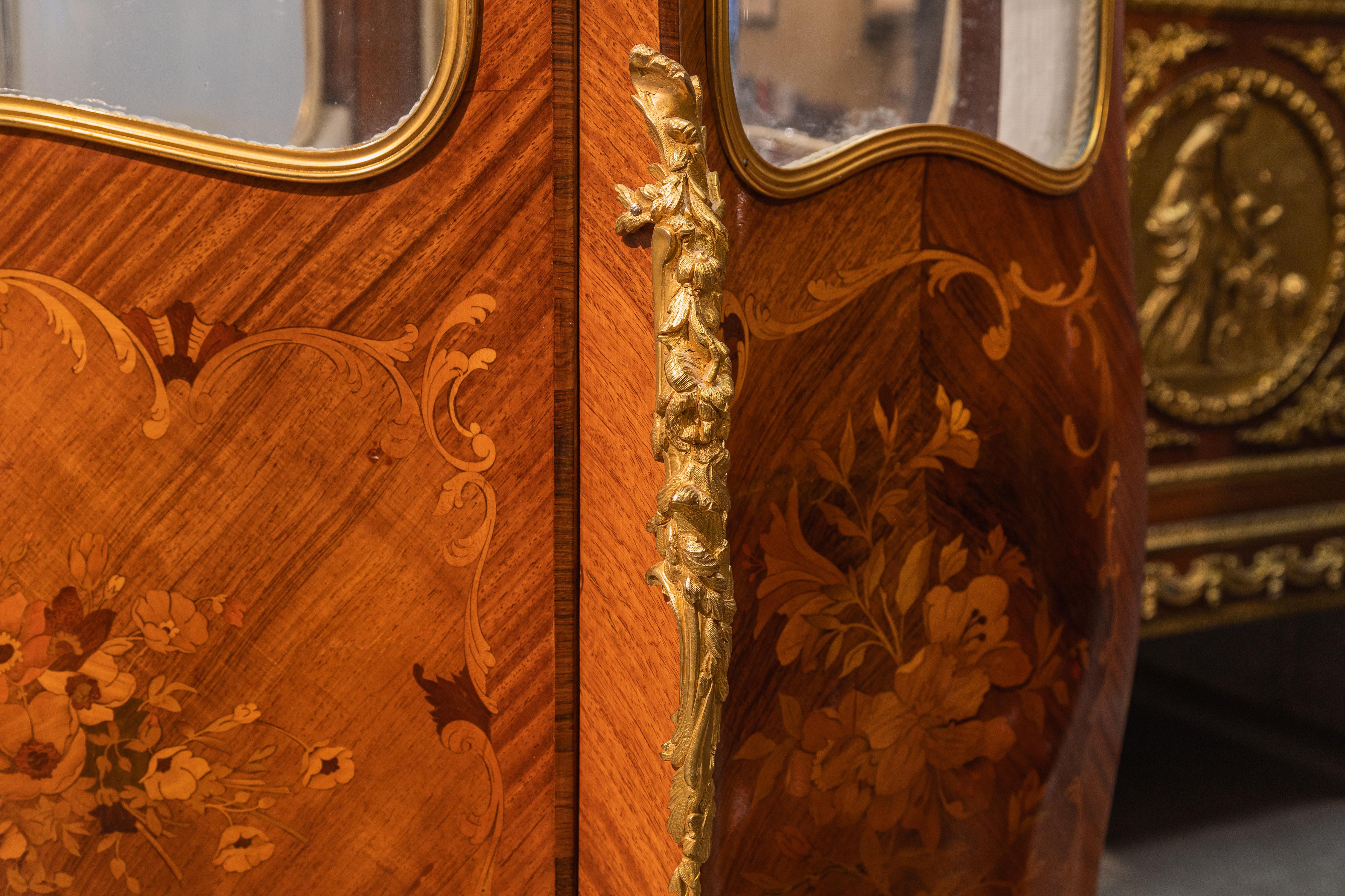A  19th c Louis XV  satinwood vitrine with floral marquetry signed E Leviell  For Sale 2