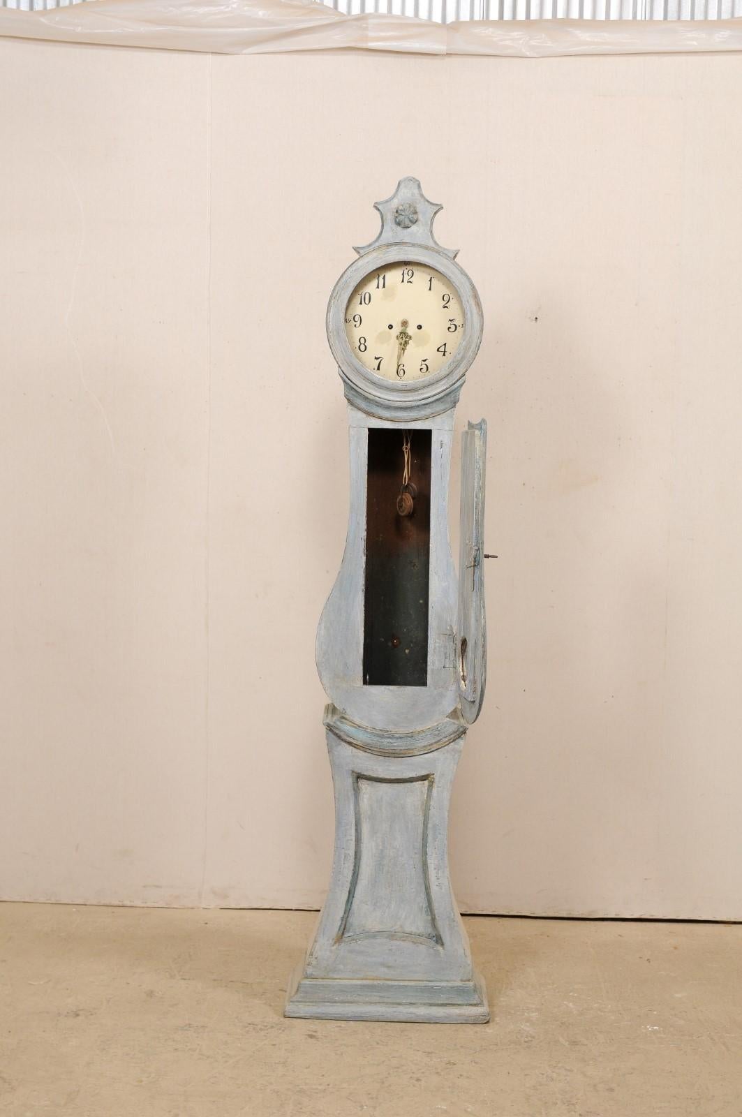 19th Century Swedish Grandfather Floor Clock, Scraped Finish with Blue Coloring In Good Condition In Atlanta, GA