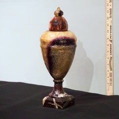 Urna Blue Johns del XIX secolo, nota anche come Derbyshire Spar