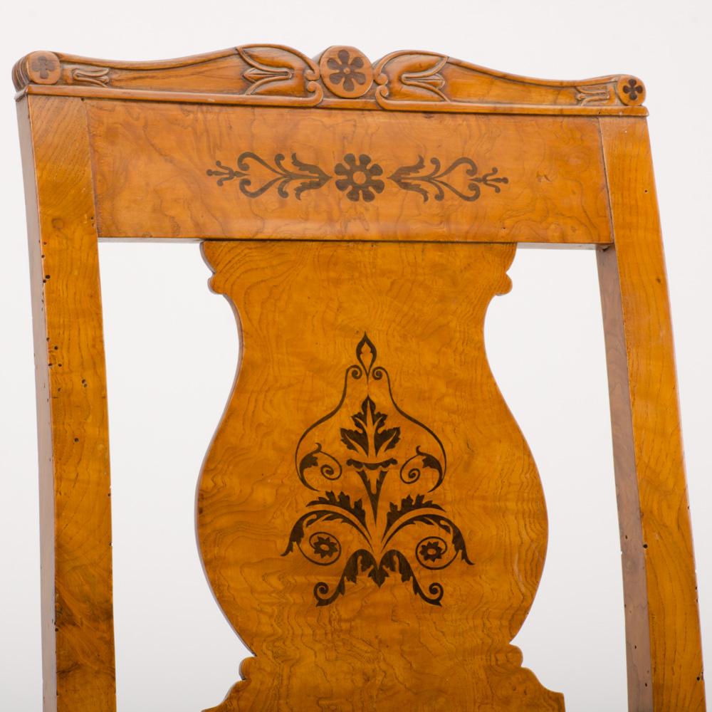 A nineteenth century burlwood chair in the Biedermeier Style In Good Condition In Philadelphia, PA