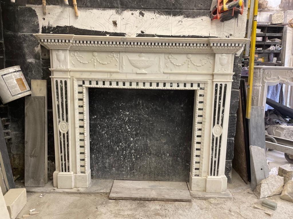 English 19th Century Carrara and Verde Antico Marble Chimneypiece For Sale