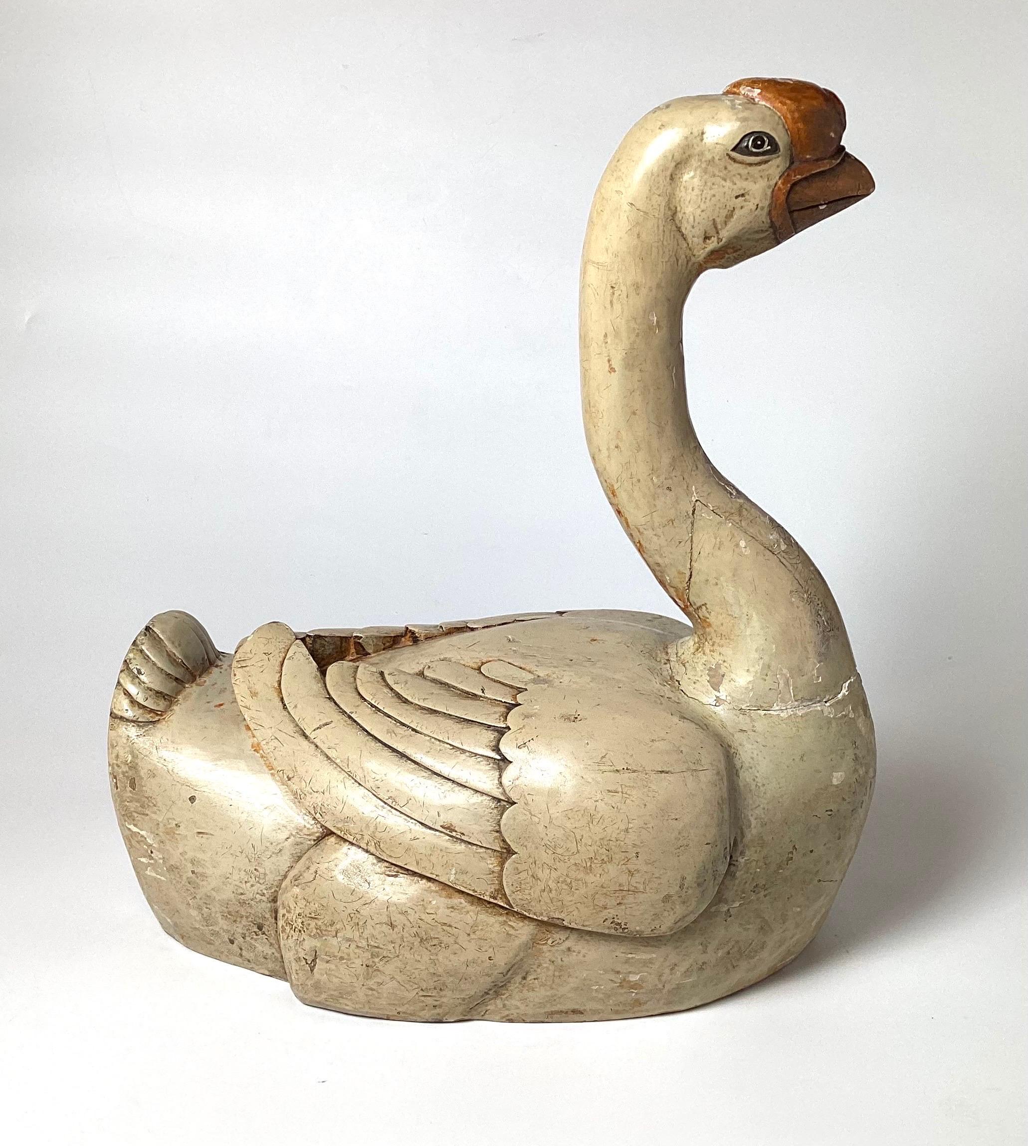 19th Century Carved Hardwood Painted Chinese Basal Knob Goose In Good Condition For Sale In Lambertville, NJ