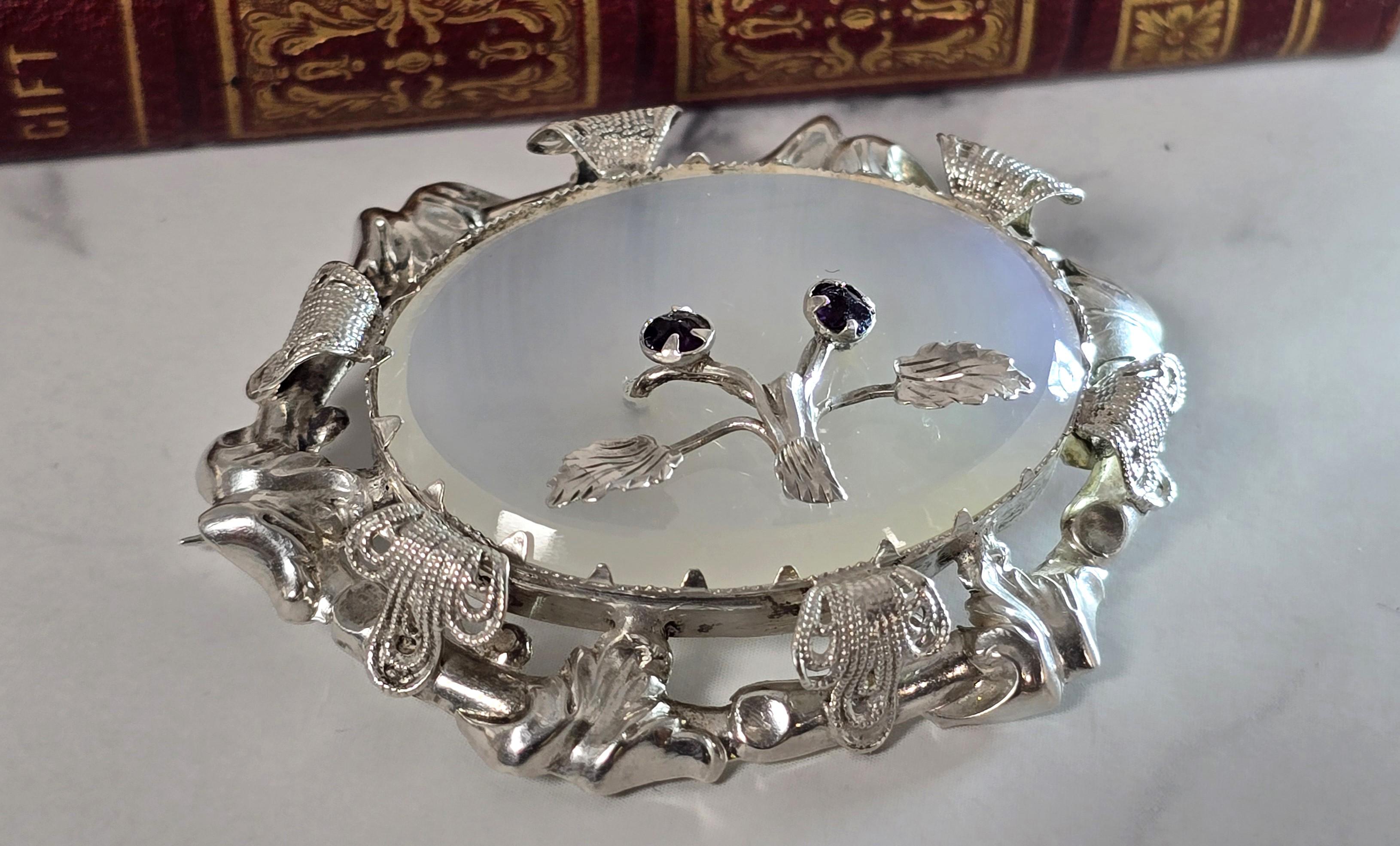 19th Century A 19th century chalcedony, amethyst and silver brooch circa 1860 For Sale