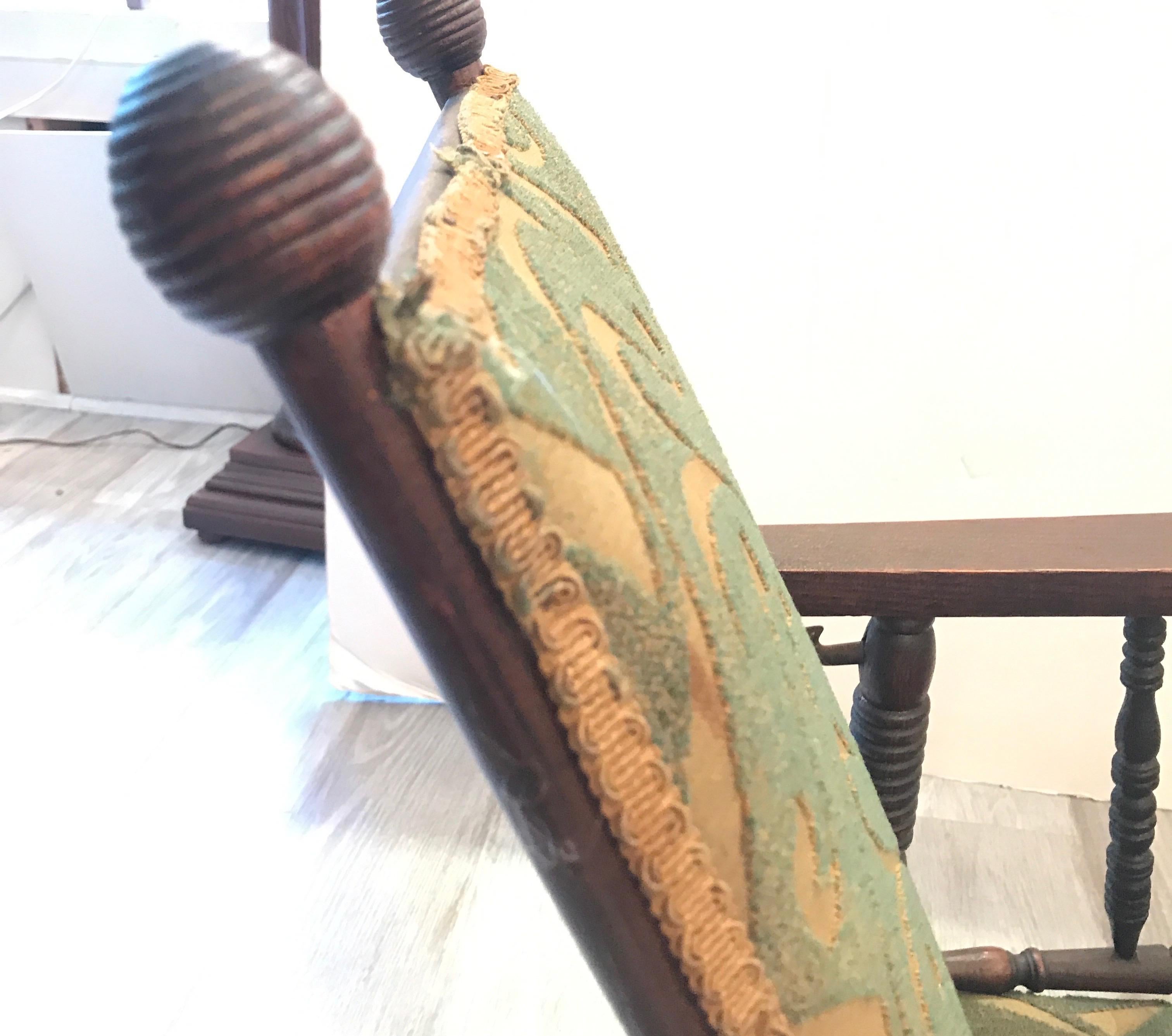 Chaise d'enfant du 19ème siècle à dossier inclinable en vente 1