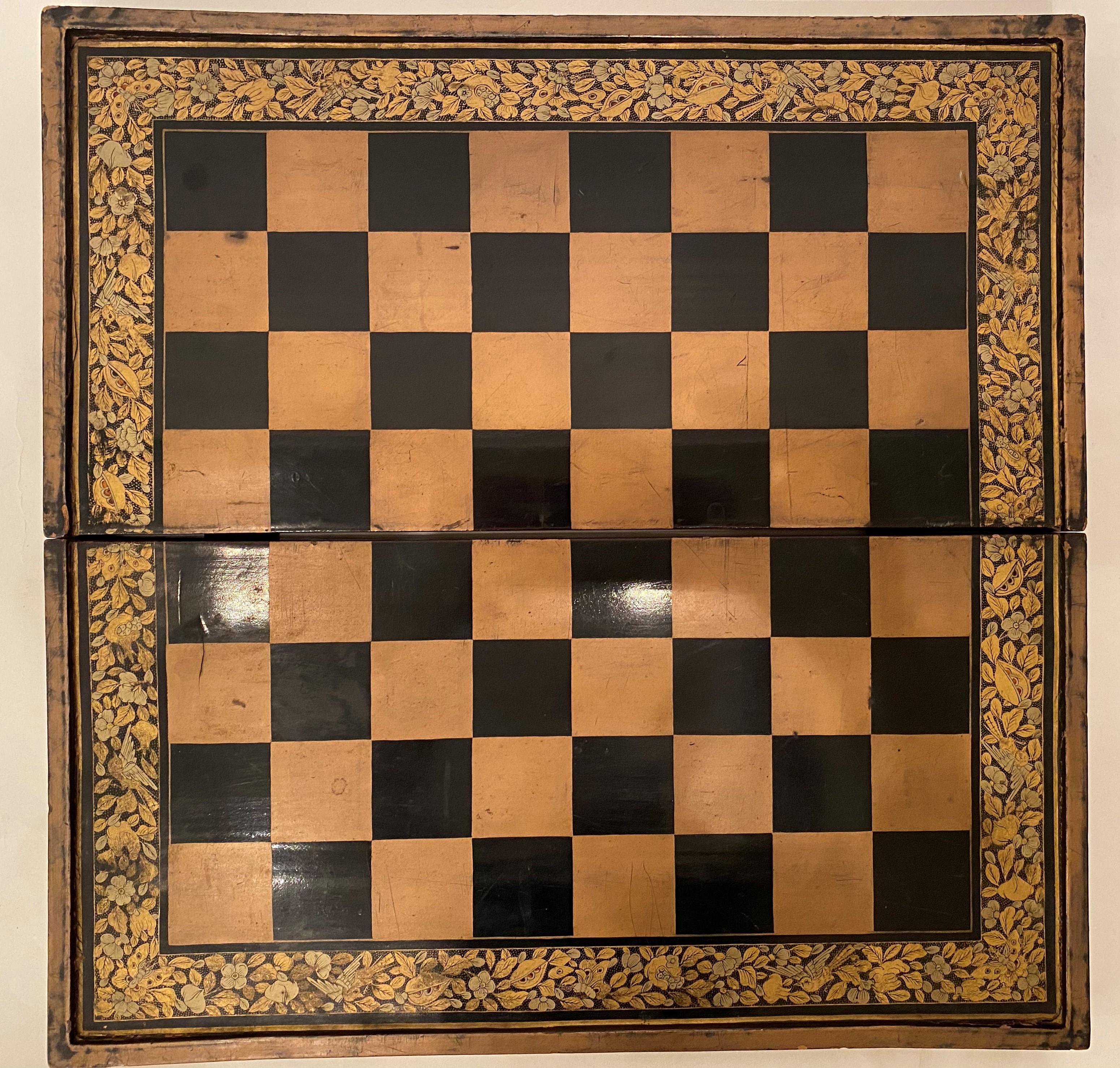 19th Century Chinese Export Lacquer Chess and Backgammon Board For Sale 3