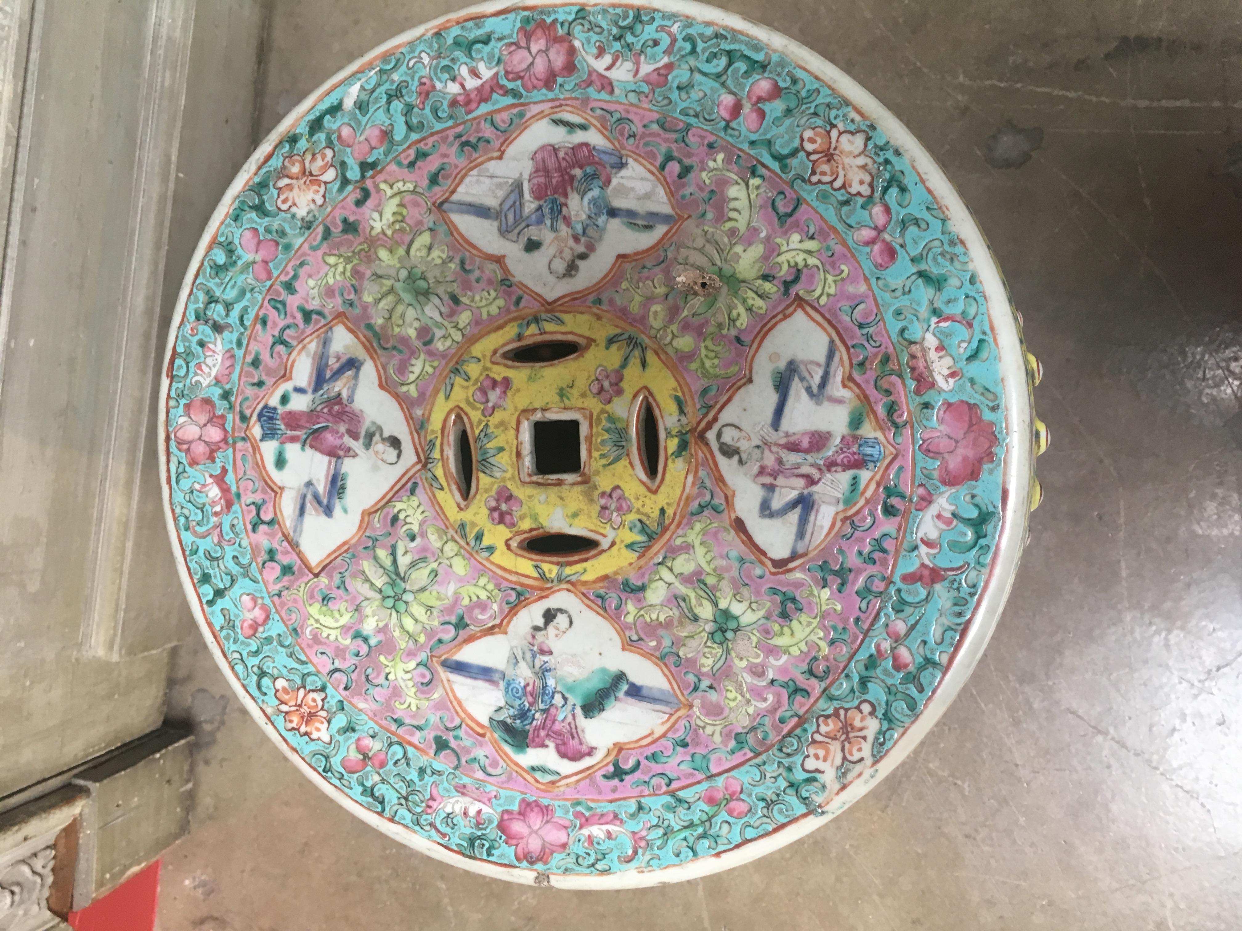 Glazed 19th Century Chinese Famille Rose Porcelain Garden Seat