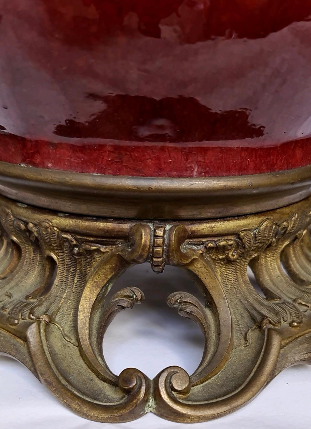 19th Century Chinese Porcelain Vase Ormolu-Mounted in Lamp 2