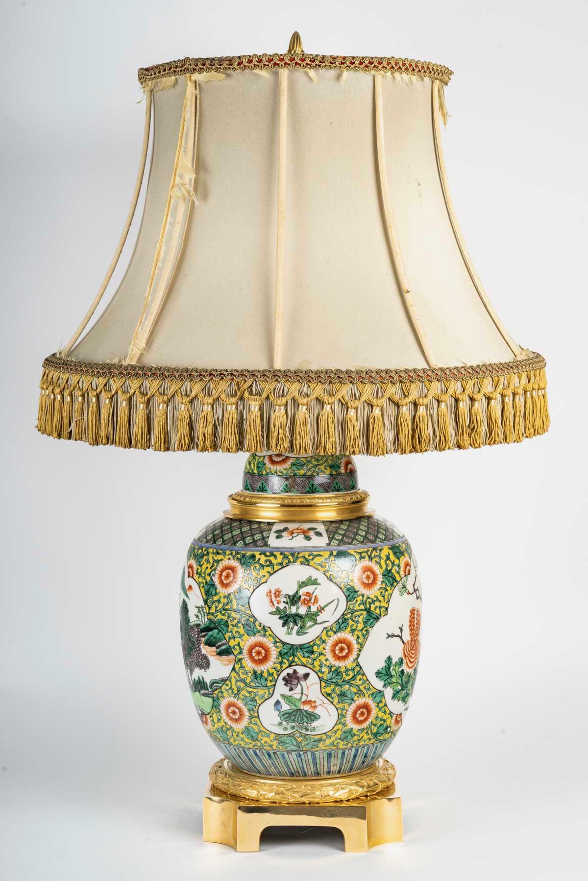 Louis XVI Lampe en forme de jarre à gingembre en porcelaine Samson de style chinois du 19e siècle en vente