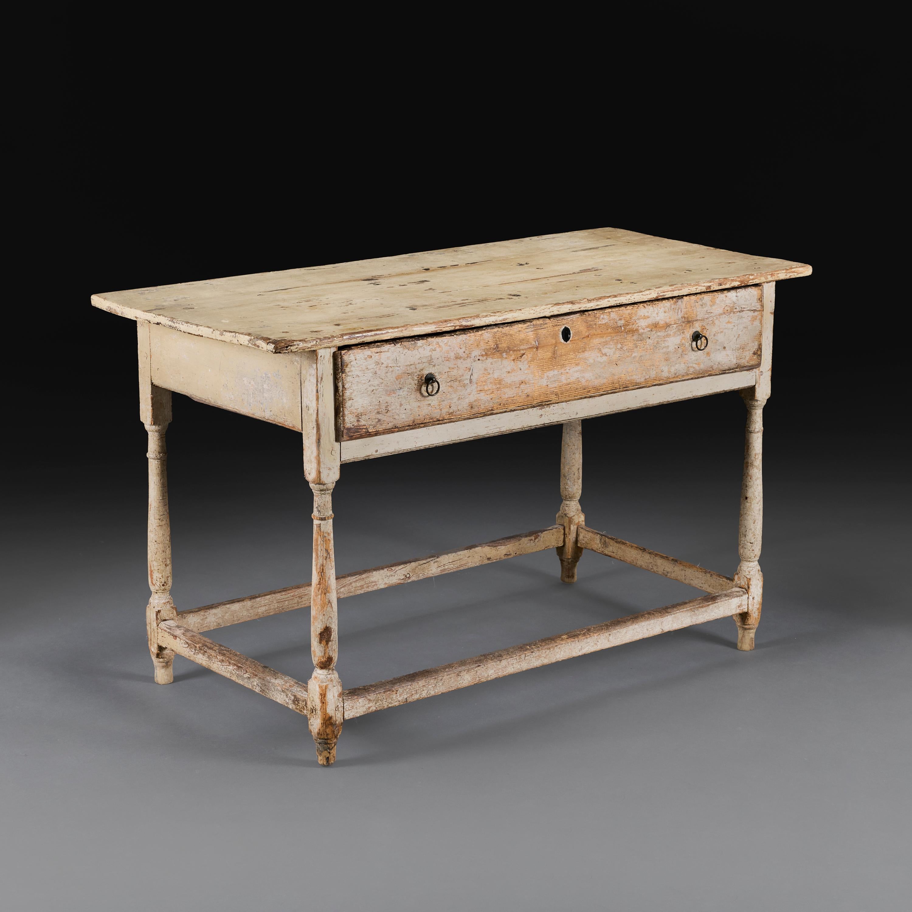 Mesa de salón de campo del siglo XIX pintada en color crema Inglés en venta