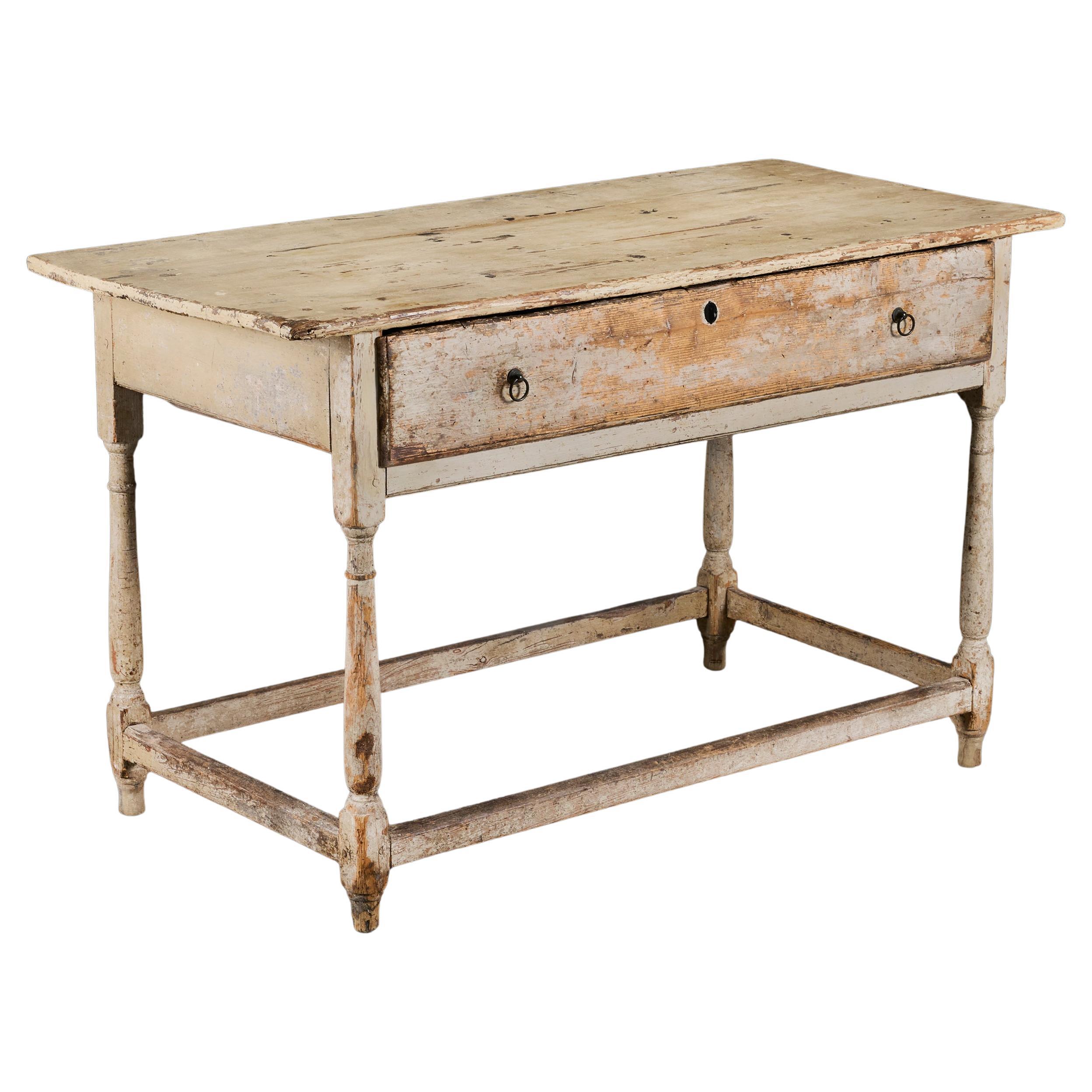 Mesa de salón de campo del siglo XIX pintada en color crema en venta