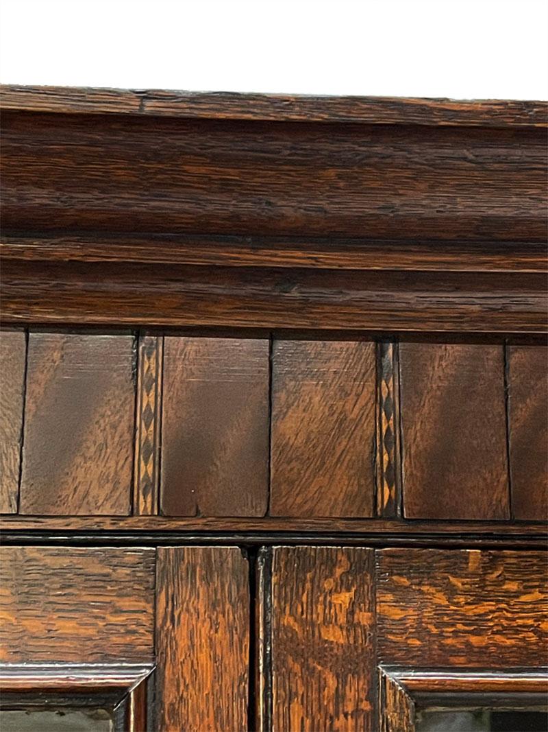 19th Century Dutch Oak Display Corner Cabinet For Sale 6