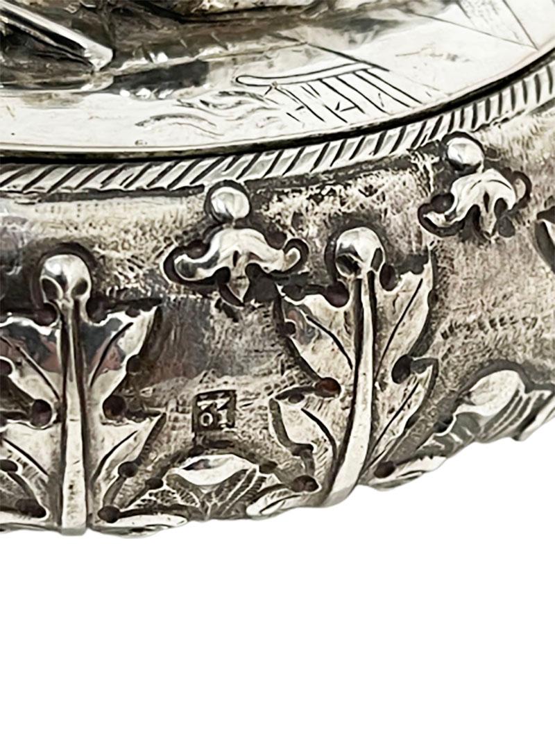 Caja de tabaco de plata holandesa del siglo XIX de J.J. Oosterbaan, Leeuwarden 1842 en Bueno estado para la venta en Delft, NL