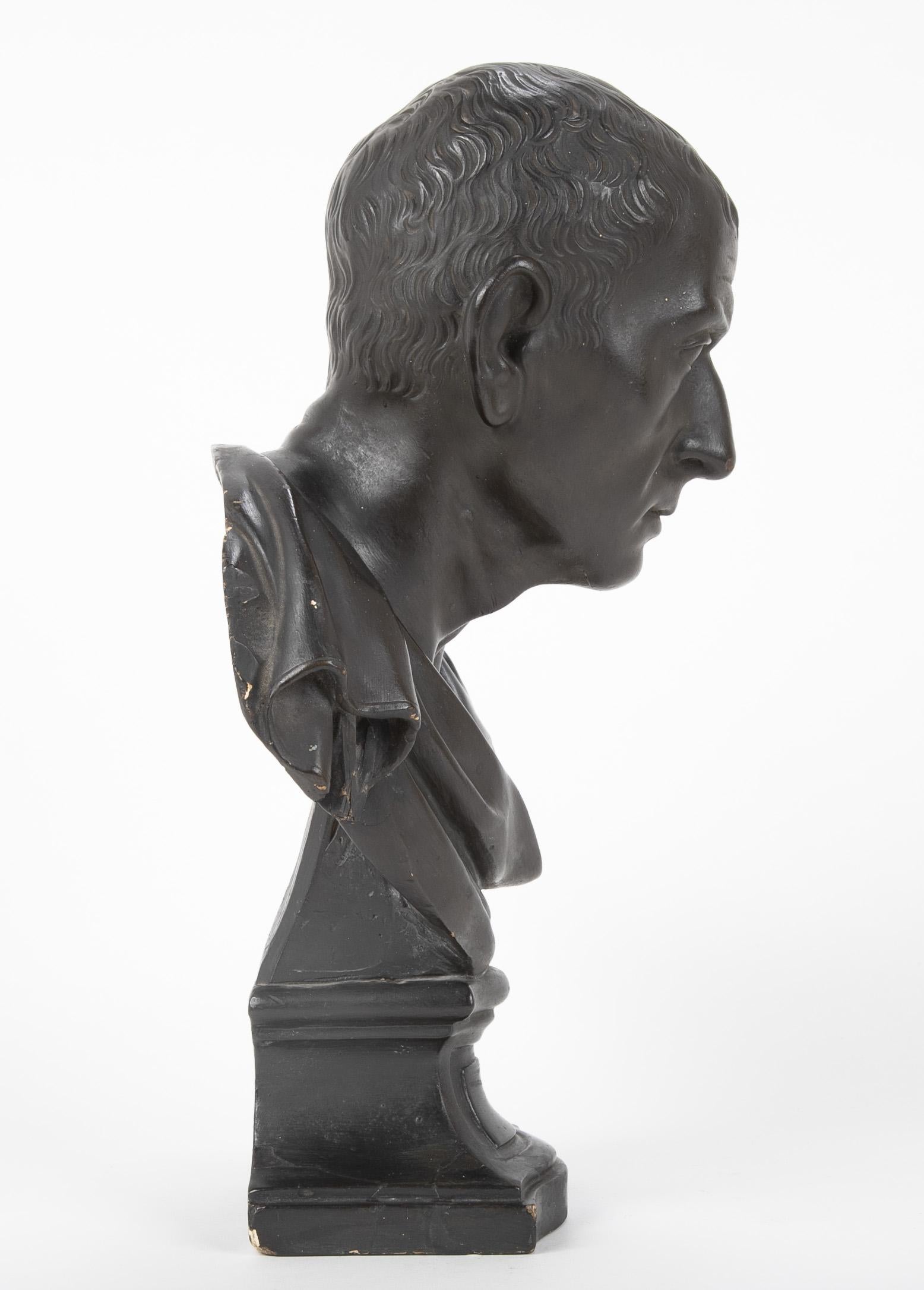 Buste de Marcus Tulles Cicero du 19ème siècle en plâtre ébénisé en vente 3