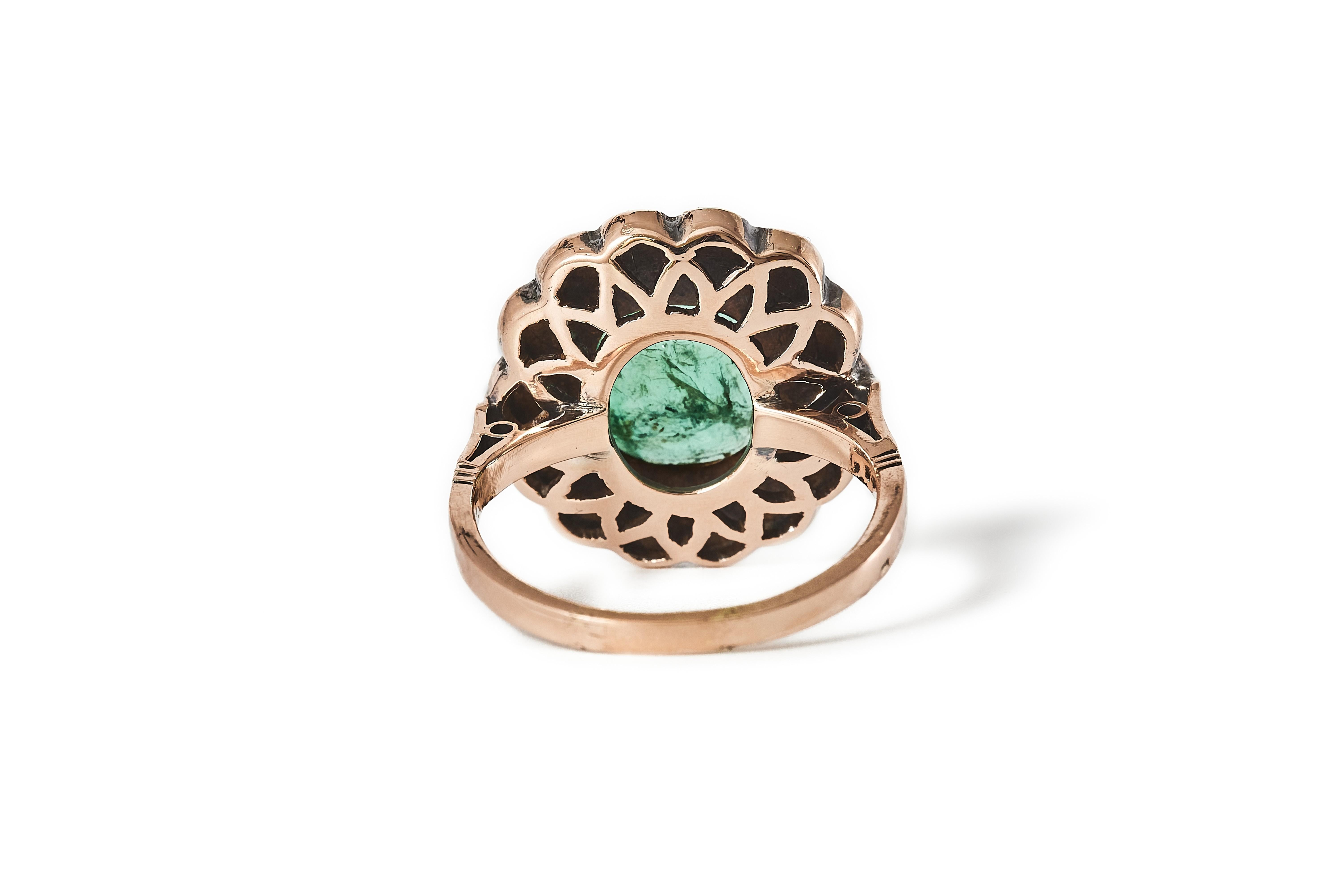 A 19th Century emerald and diamond dress ring, second half of the 19th century. For Sale 2