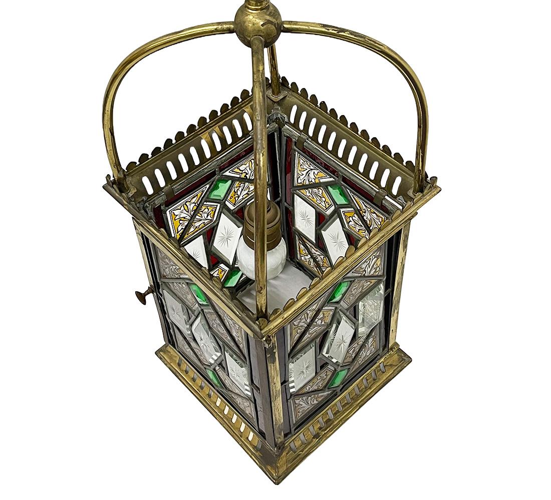 A 19th Century English stained glass Lantern For Sale 2
