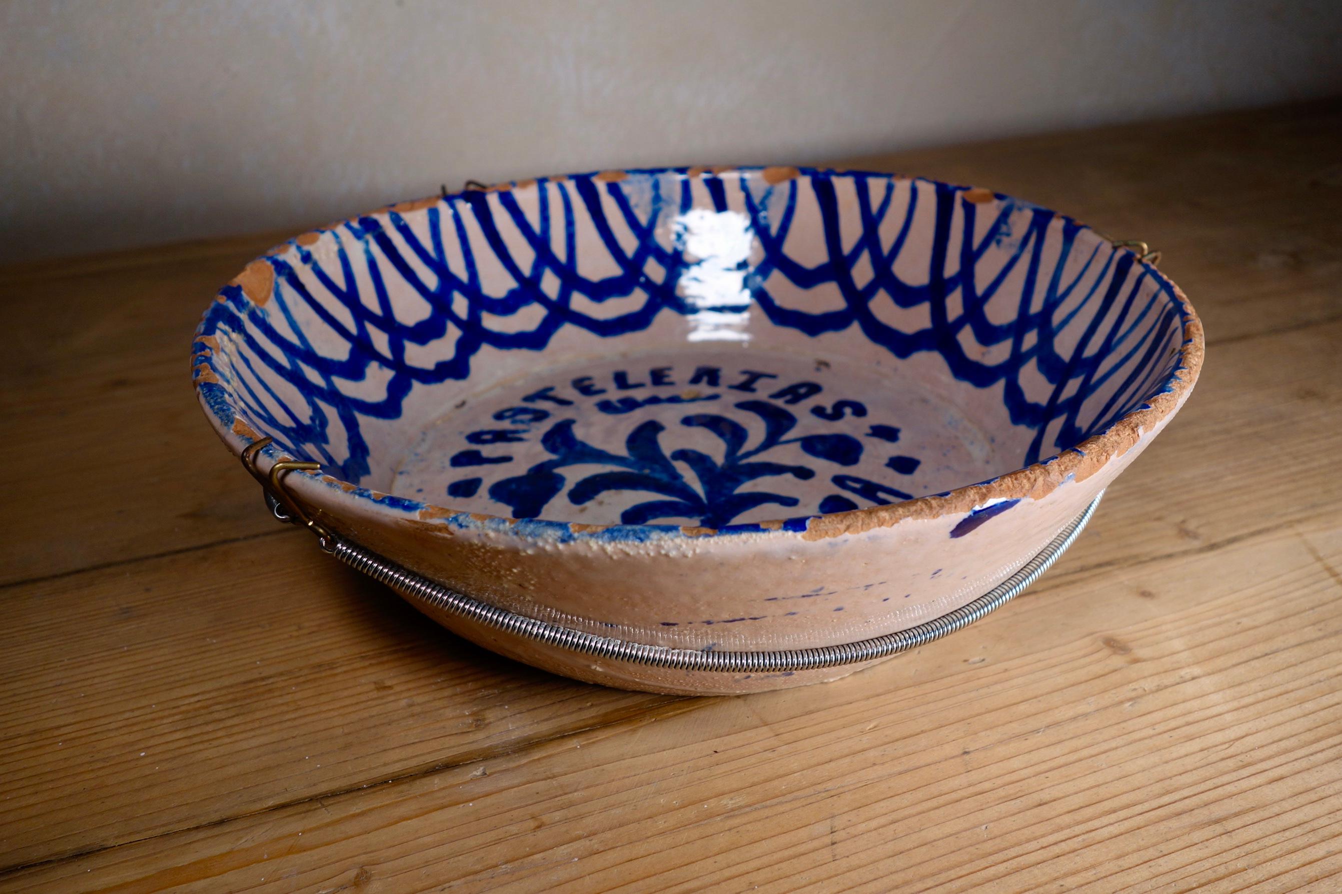 19th Century Fajalauza Spanish Ceramic Bowl Blue and White 6