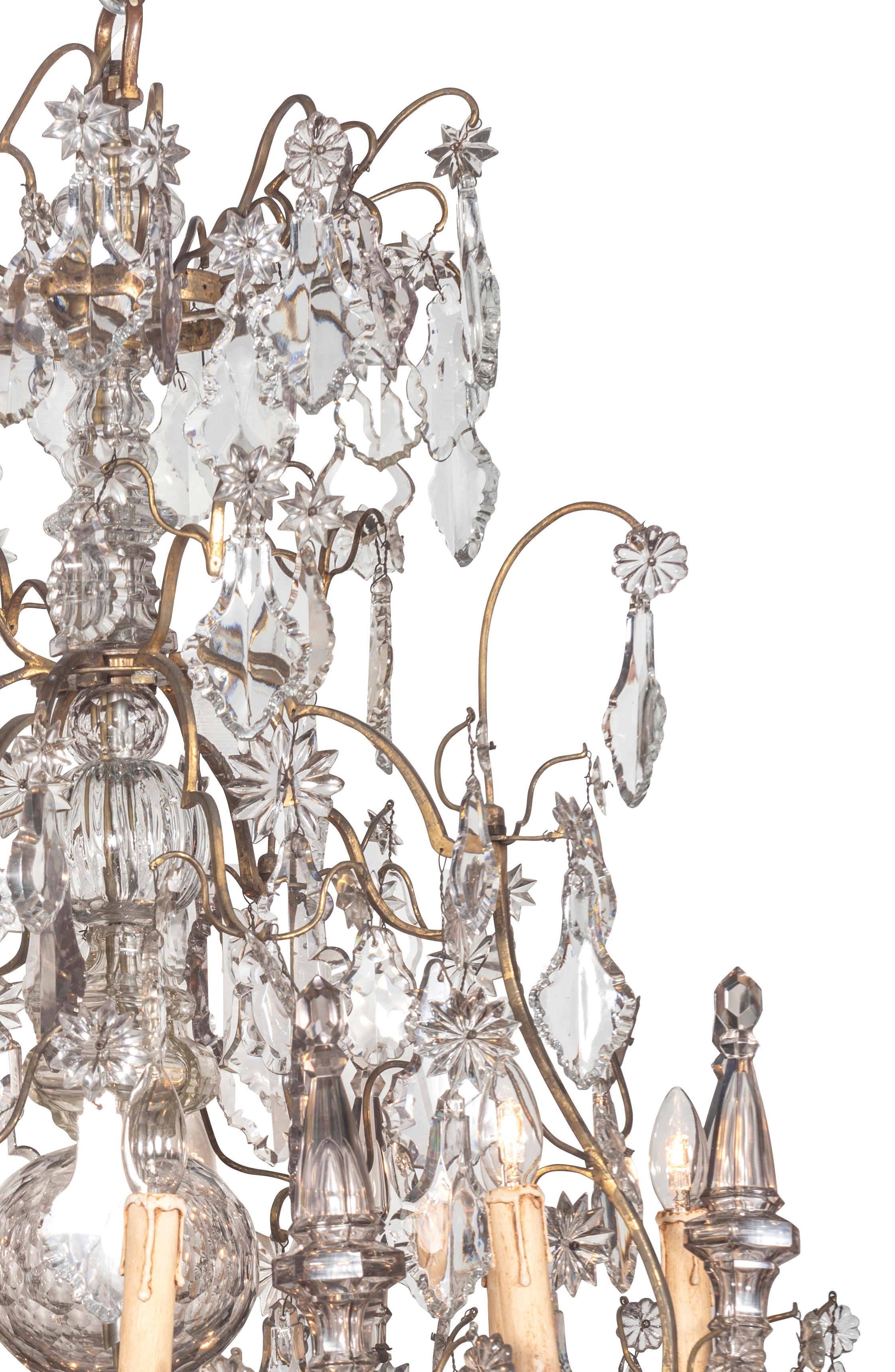 A 19th Century French Louis XV Style Crystal and Gilt Twenty-Light Chandelier For Sale 1