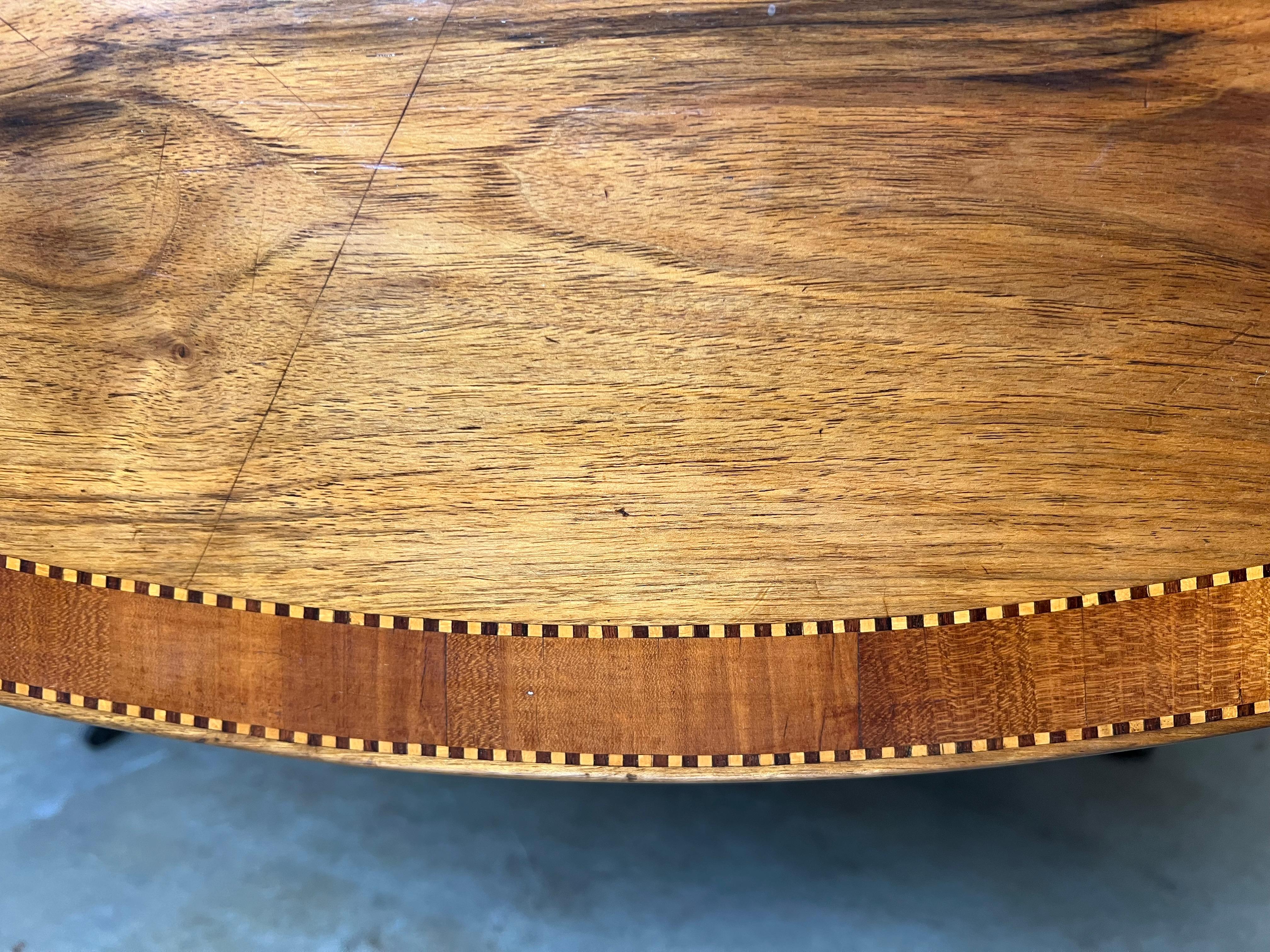 Table de salle à manger à abattant en noyer français du XIXe siècle en vente 5