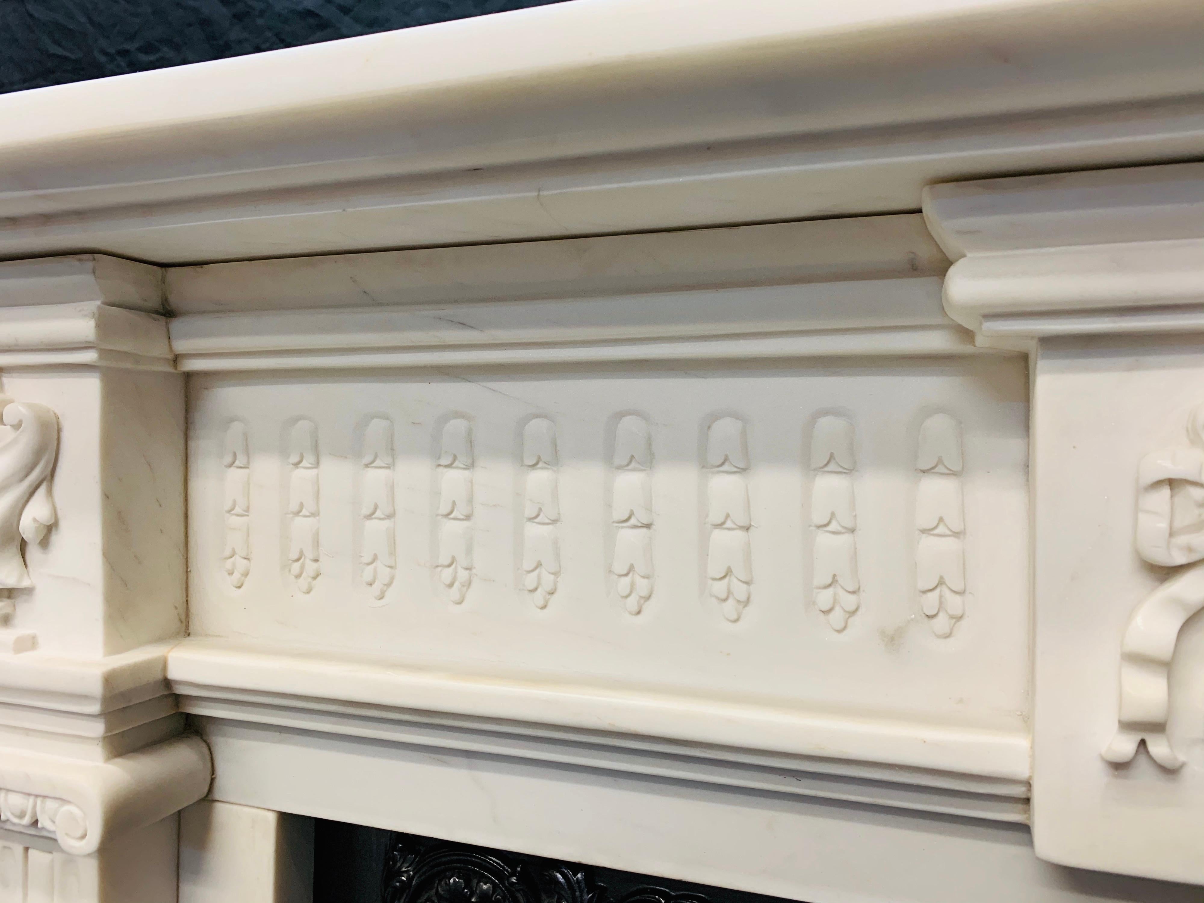 19th Century Georgian Style Statuary Marble Fireplace Surround For Sale 1