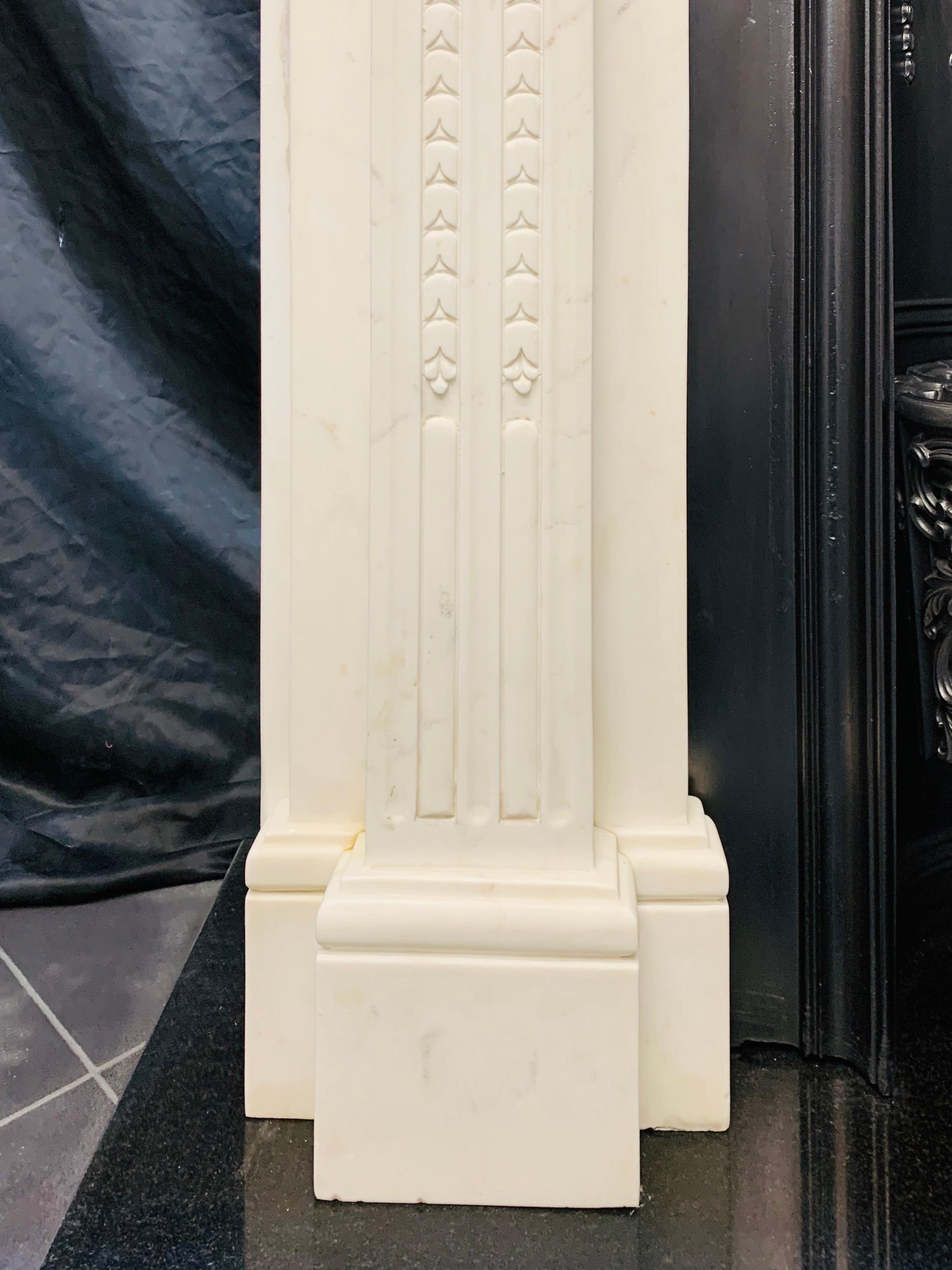 19th Century Georgian Style Statuary Marble Fireplace Surround For Sale 5